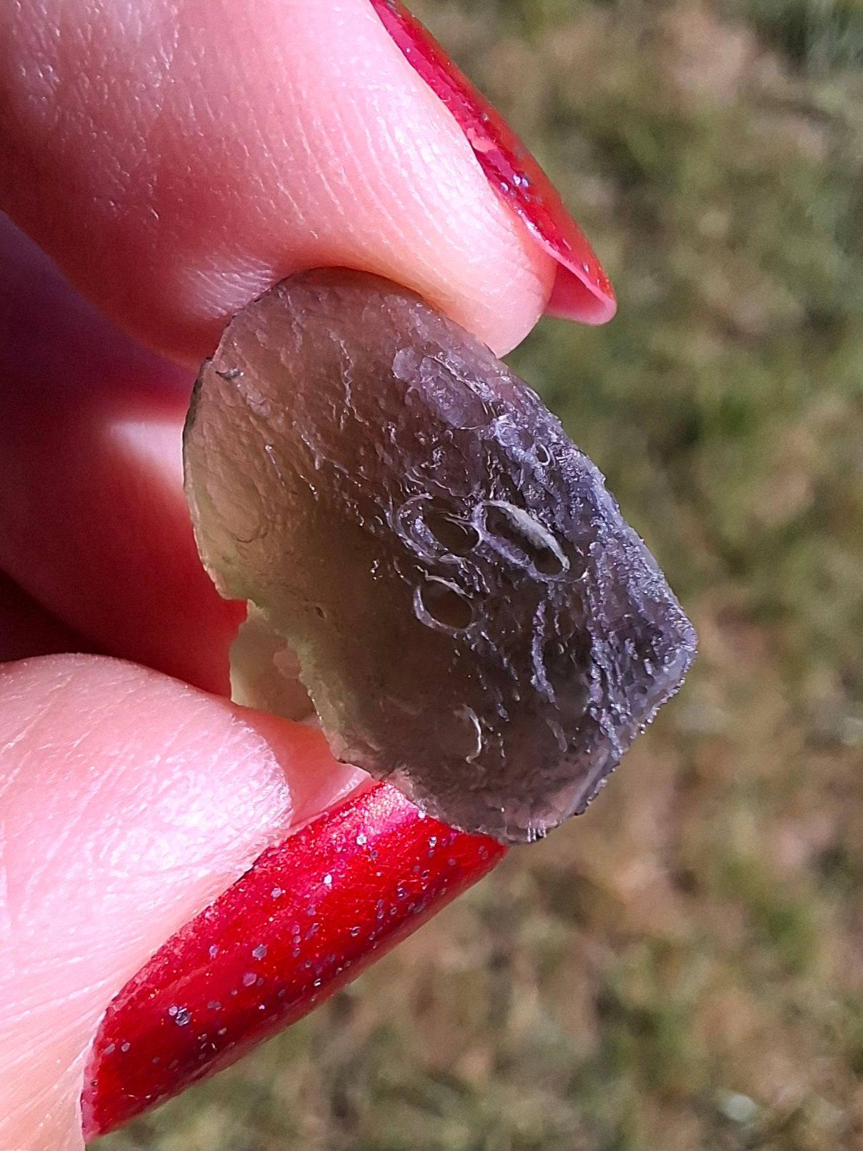 Moldavite Piece, 1.68g, Tektite (Ref: 1468)