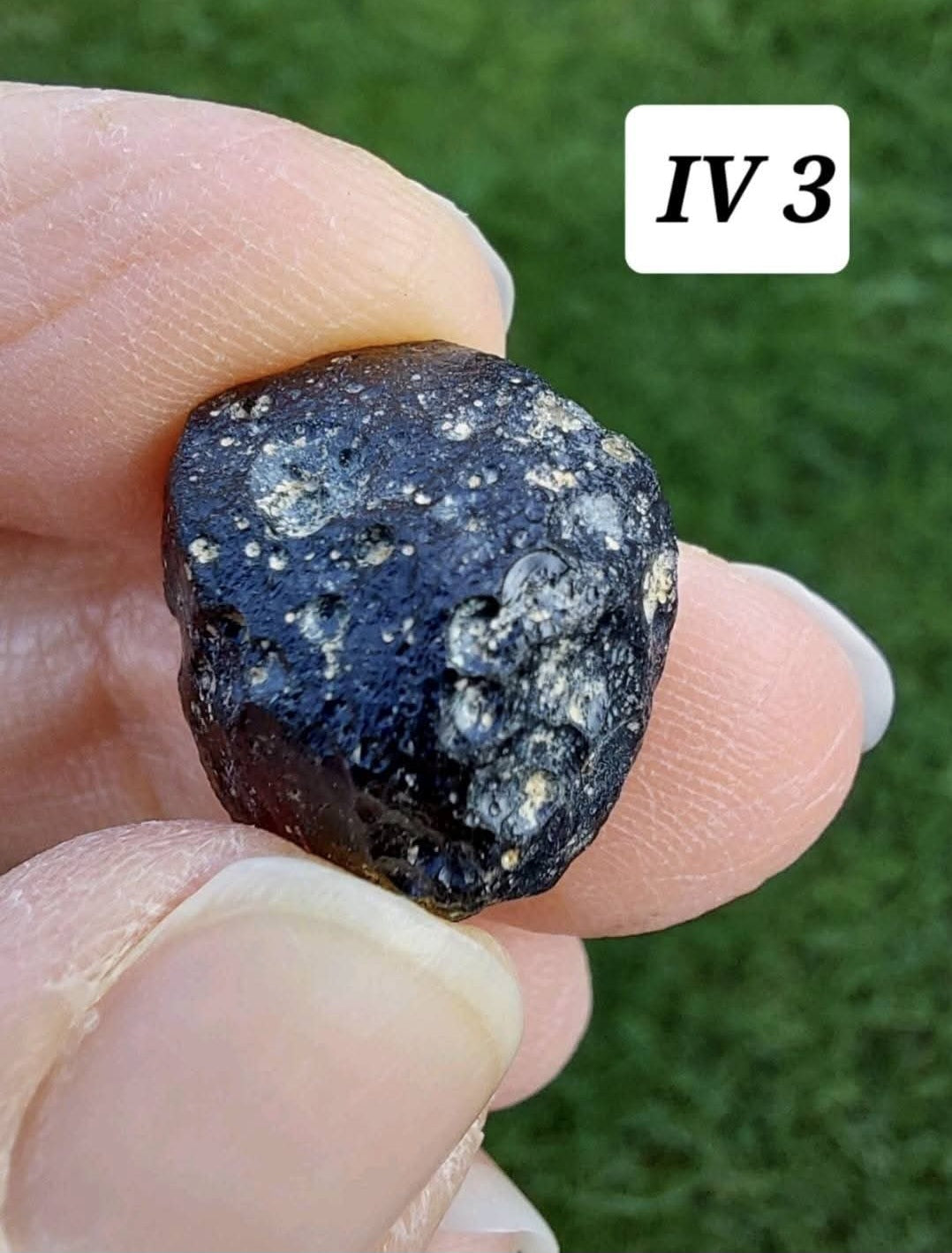 Ivory Coast (Ivorite), RAREST TEKTITE IN THE WORLD, 4.01g, Tektite (Ref: IV3)