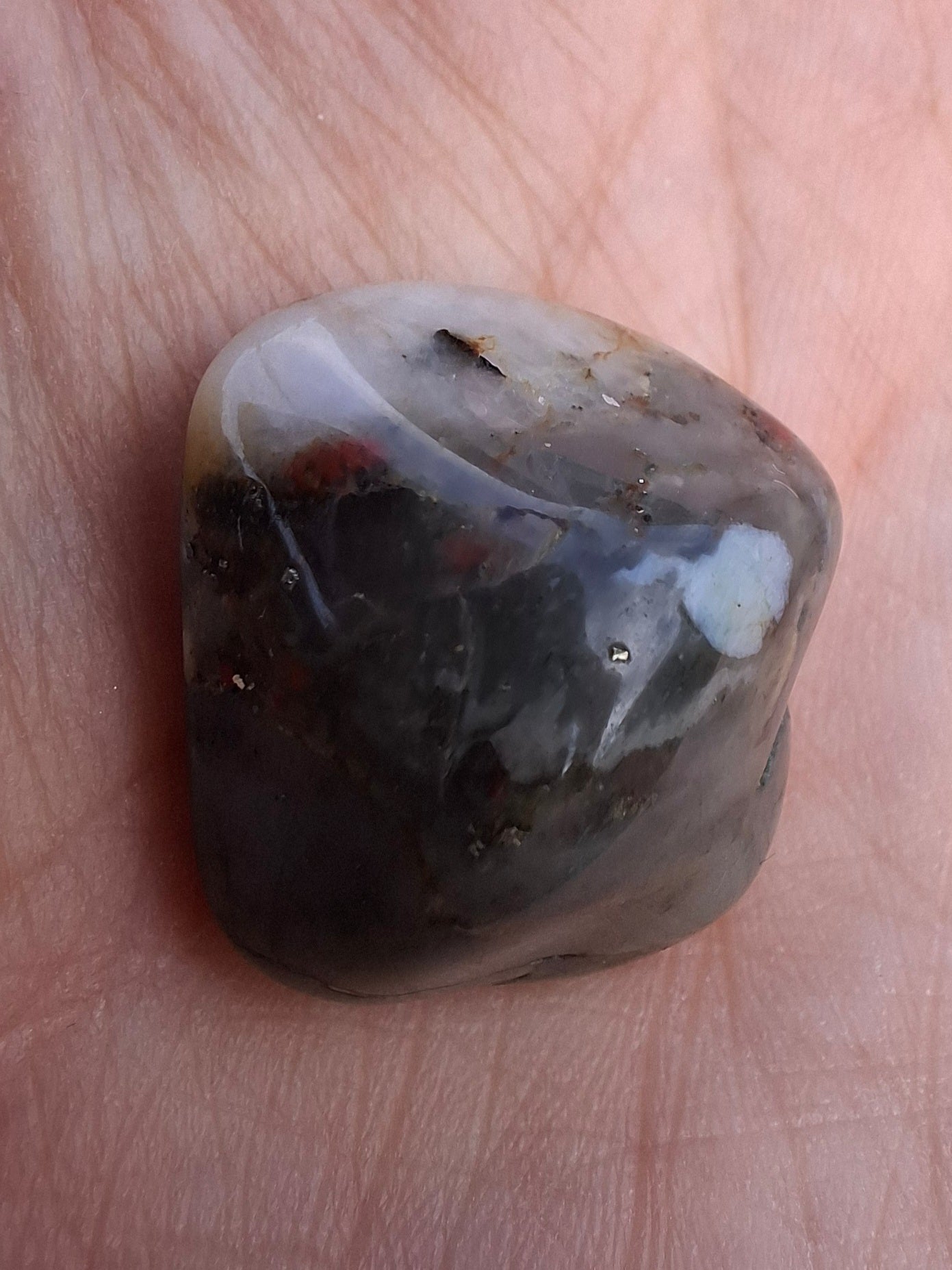African Blood Stone, Tumble Stone, Crystal (Ref: T174)