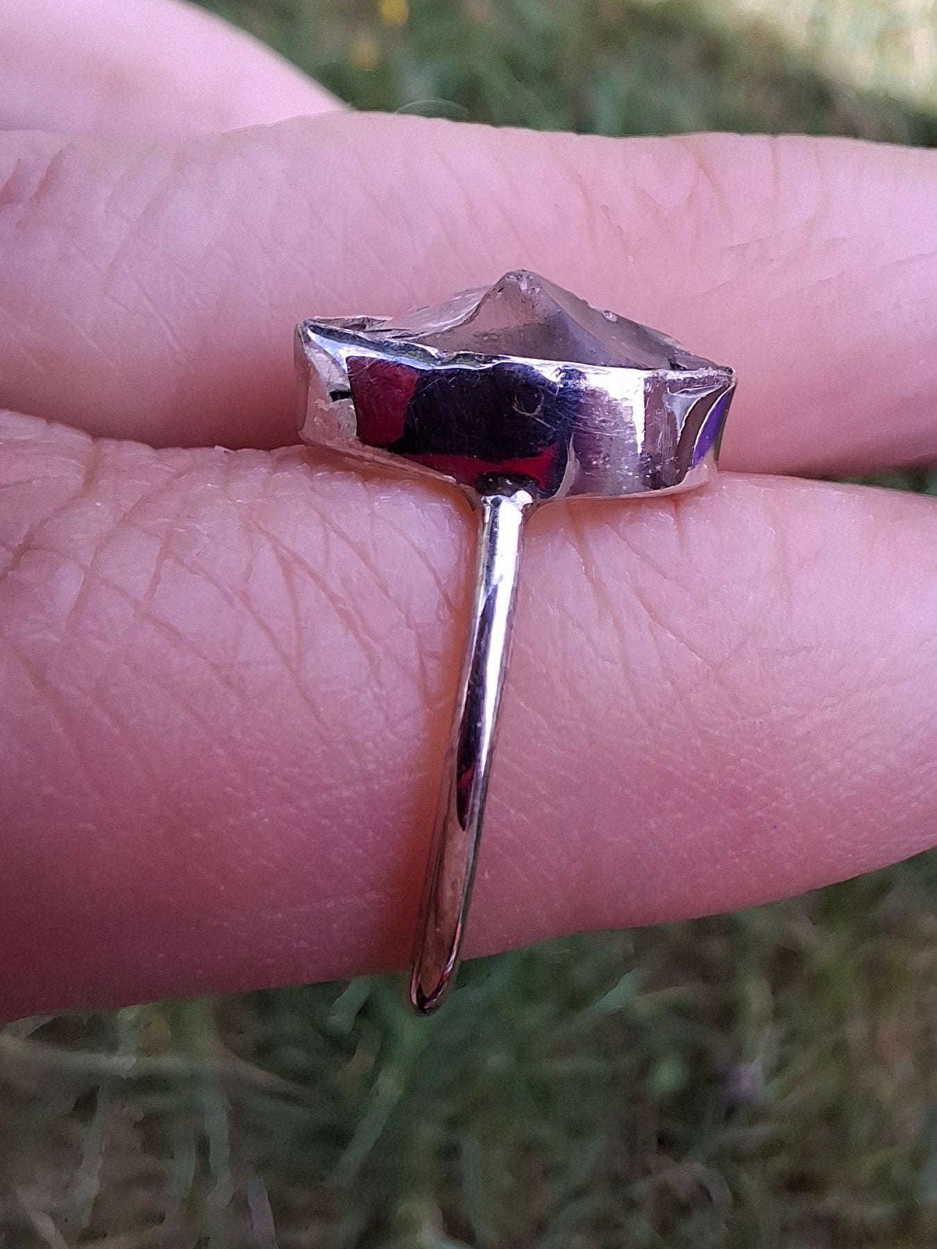 Libyan Desert Glass Ring, size J, 925 Silver, Tektite (Ref: LR6)