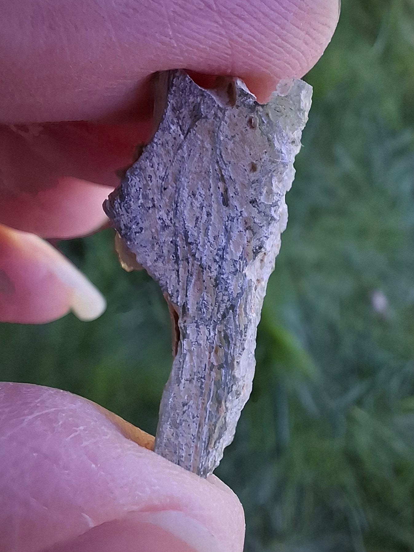 Moldavite Piece, SNOWFLAKE, FROSTED, BARTOCHOV, 3.47g, Tektite (Ref: 1364)