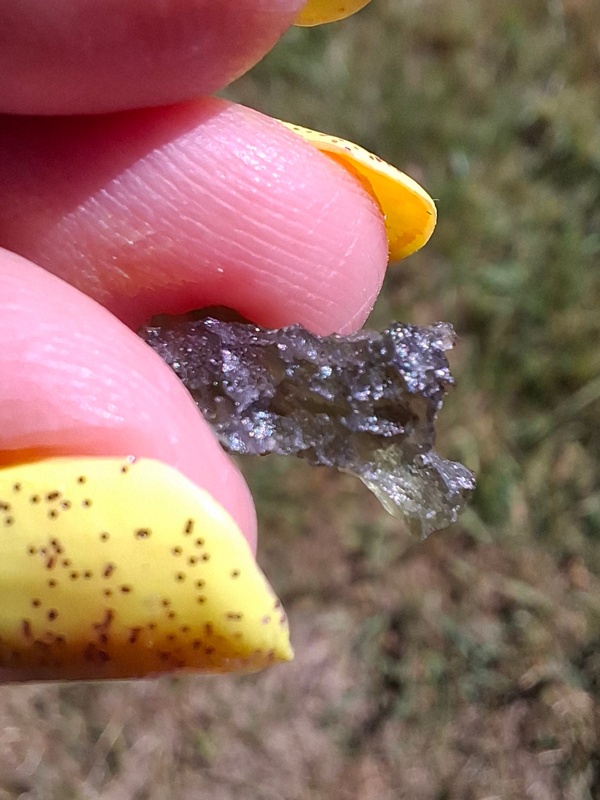 Moldavite small Piece, 0.34g, Tektite (Ref: 1476)
