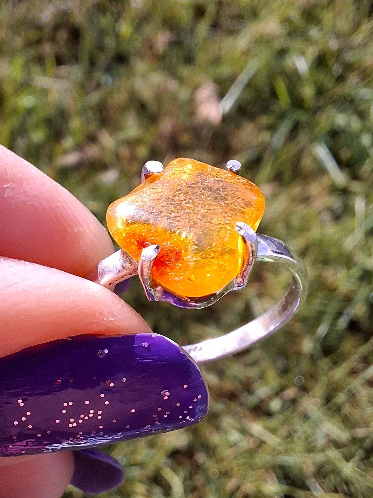 Baltic Amber Ring, size large R, 925 Silver, Fossil (Ref: AR16)