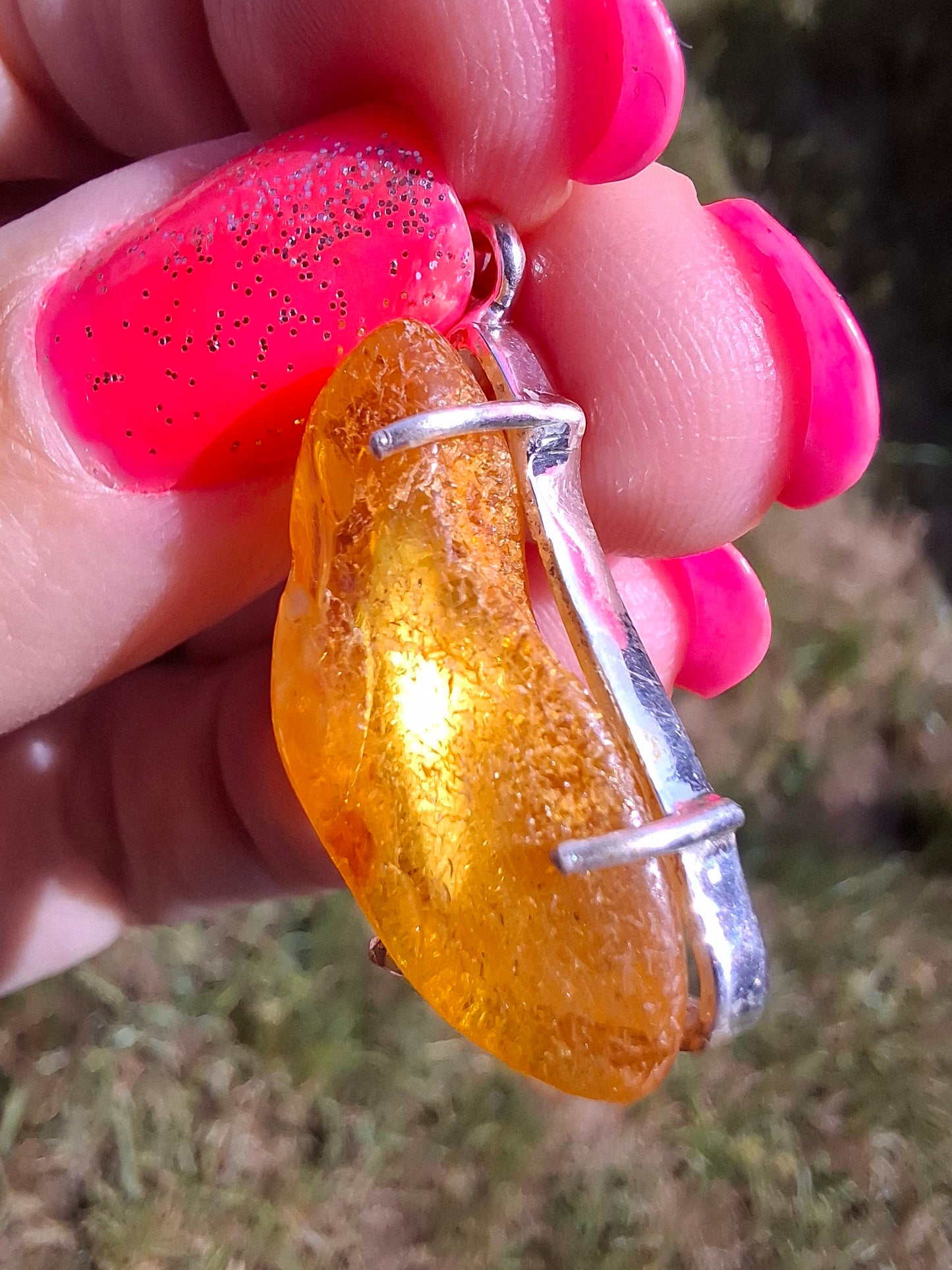 Baltic Amber Pendant, 925 Silver, Fossil (Ref: AP14)