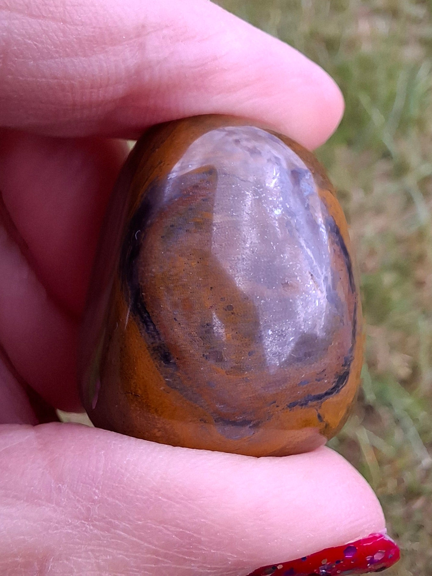 Tigers Eye, Tumble Stone, Crystal (Ref: T131)