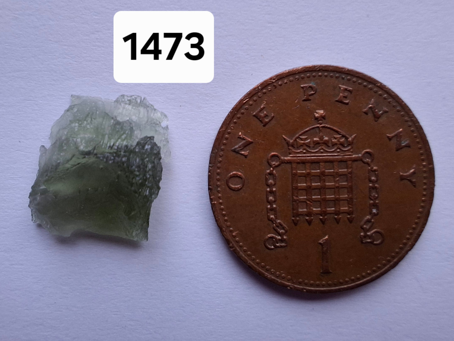 Moldavite Piece, 0.60g, Tektite (Ref: 1473)