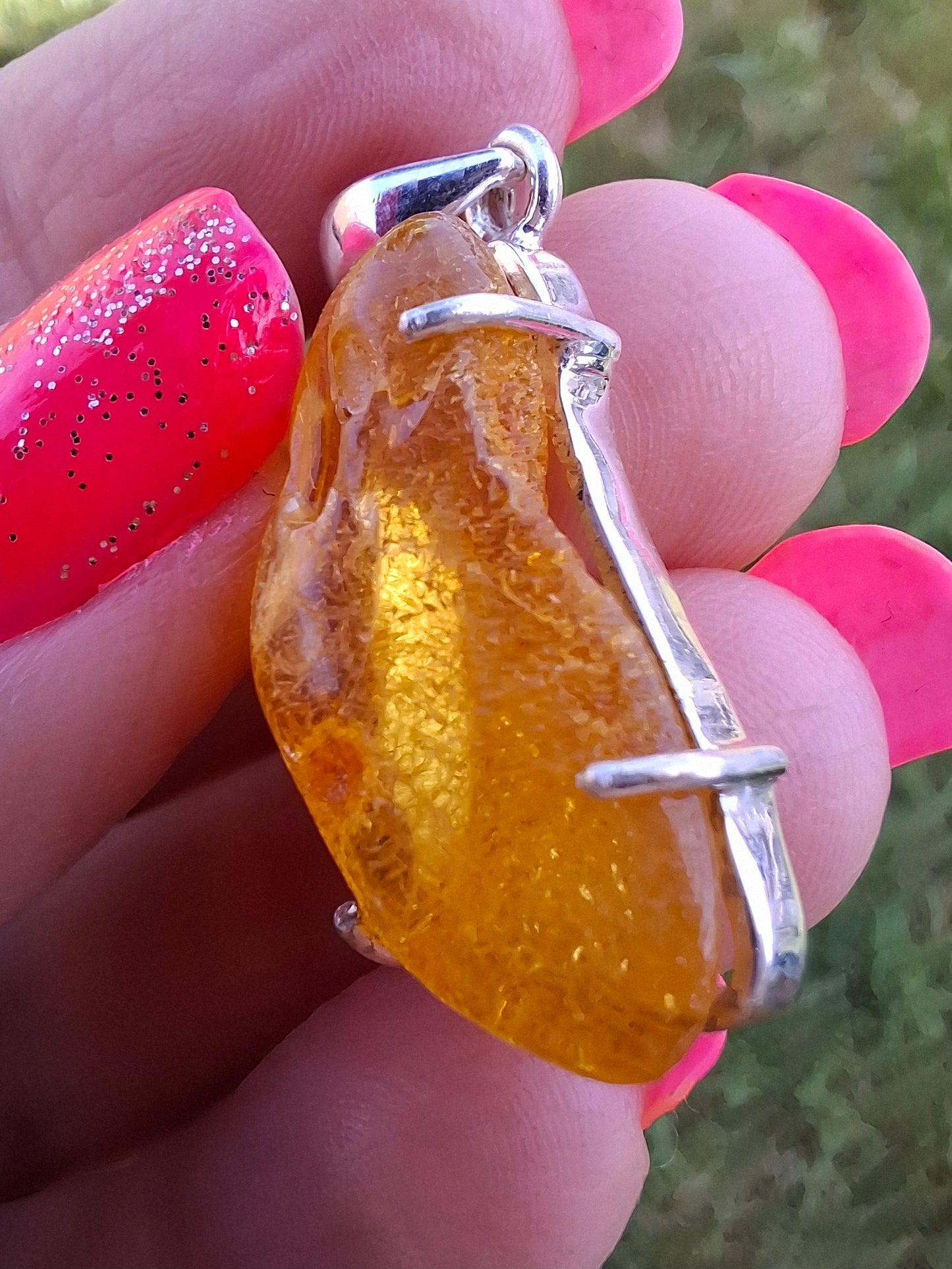 Baltic Amber Pendant, 925 Silver, Fossil (Ref: AP14)