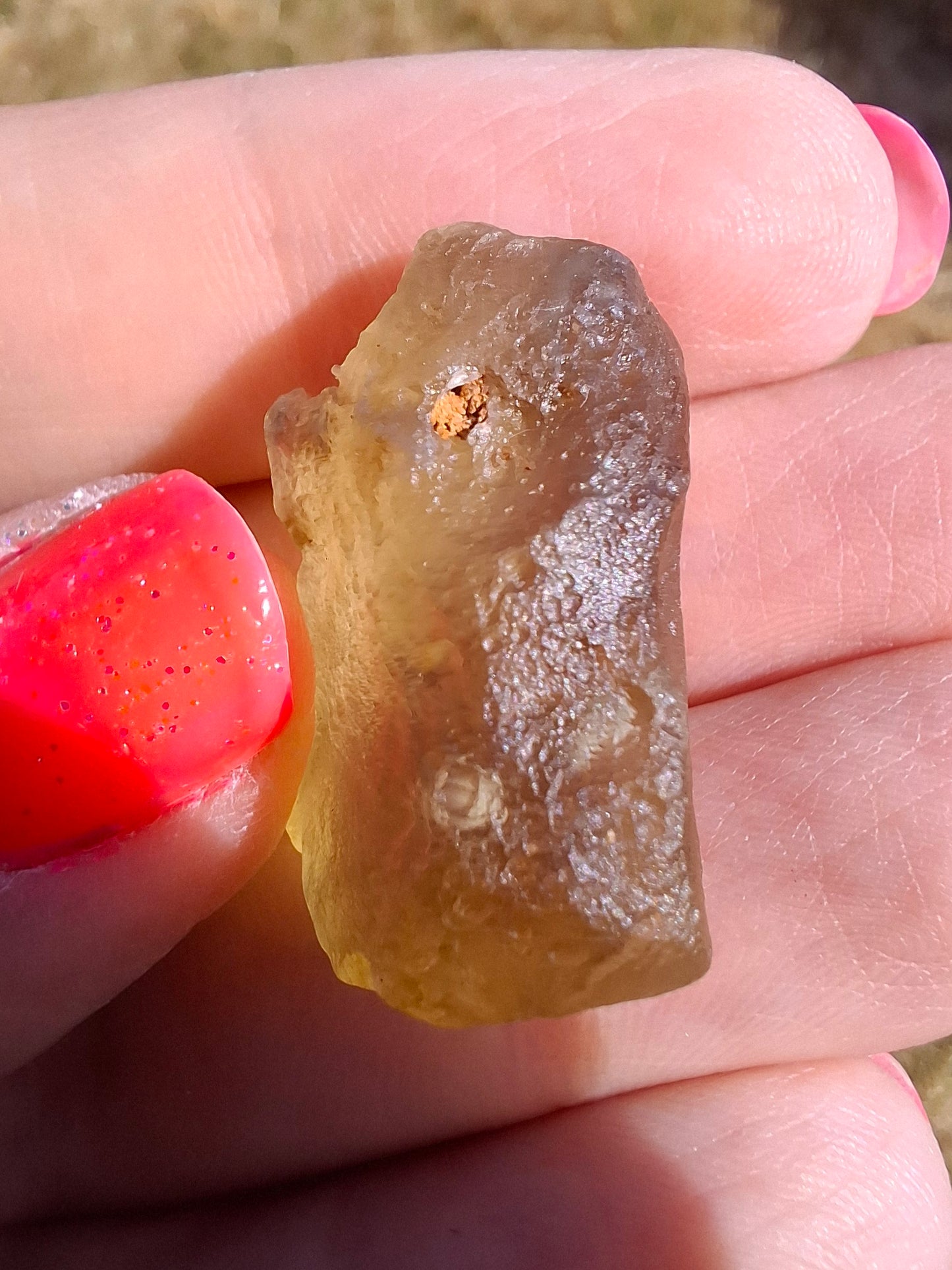 Libyan Desert Glass (darker) Piece, 7.32g, Tektite (Ref: L1369)