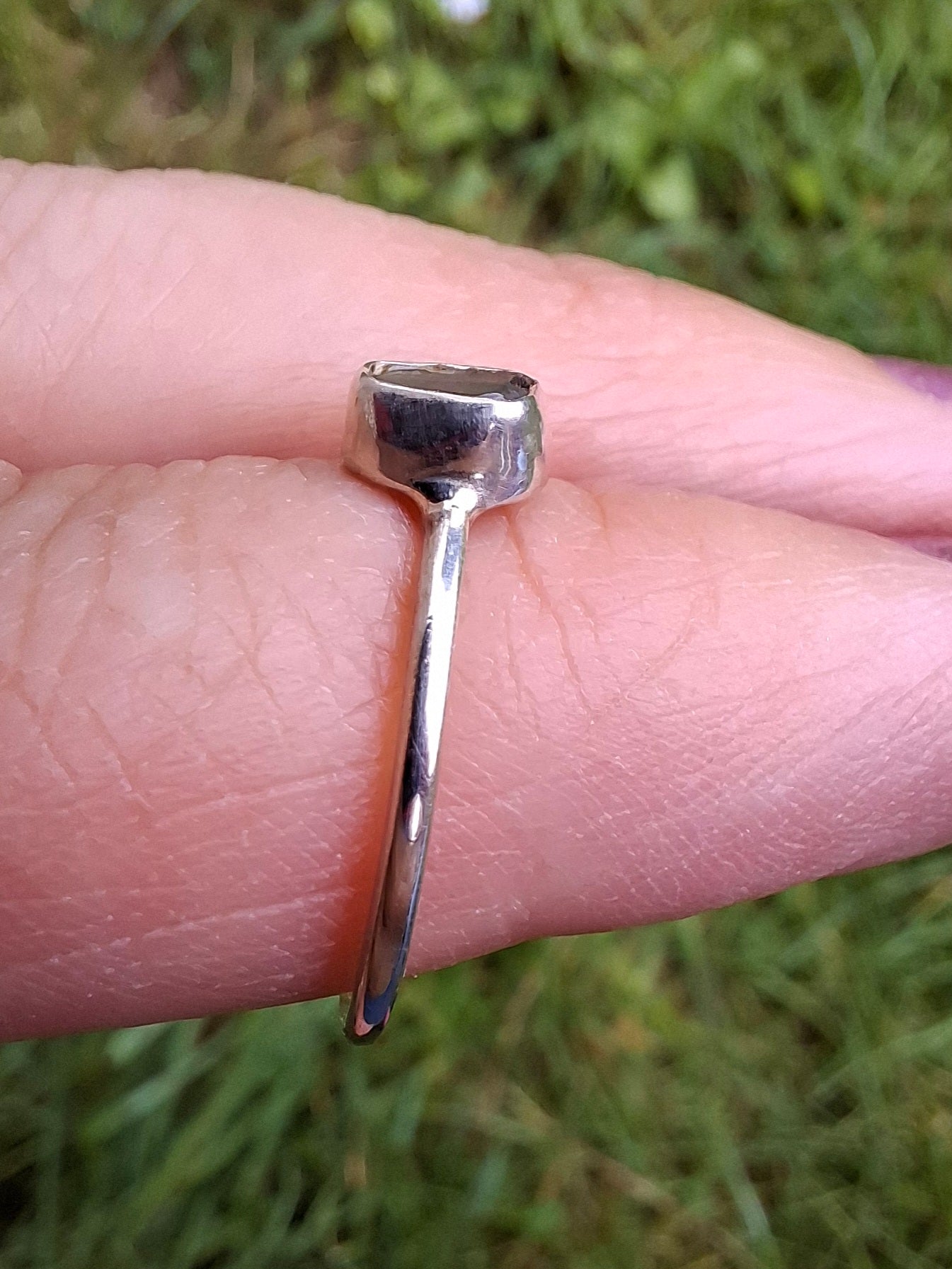 Moldavite Ring, size small L, 925 Silver, Tektite (Ref: R63)