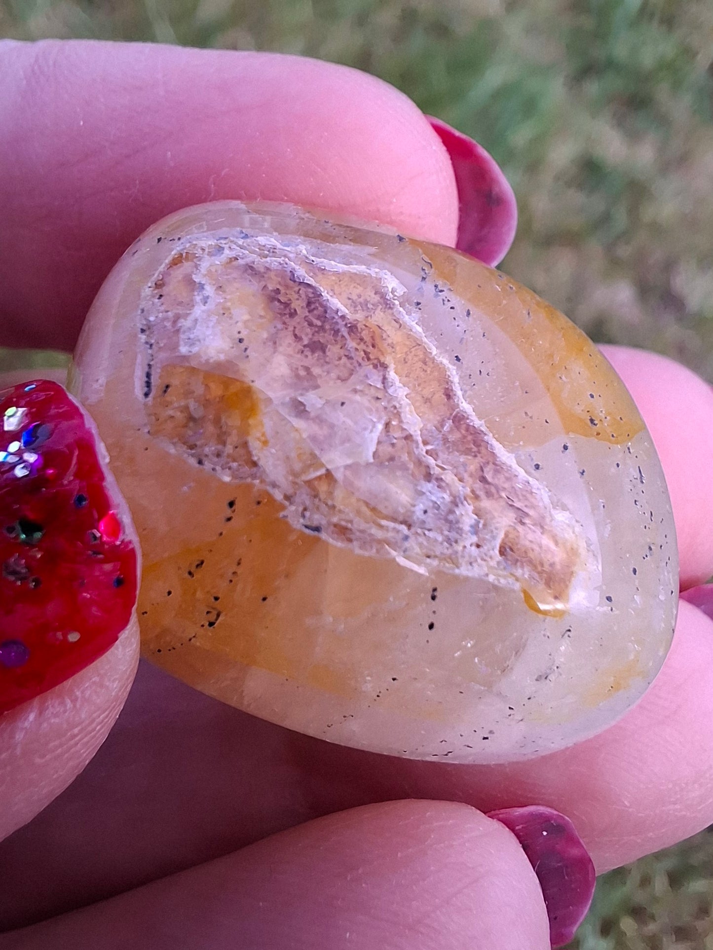 Golden Healer, Tumble Stone, Crystal (Ref: T191)