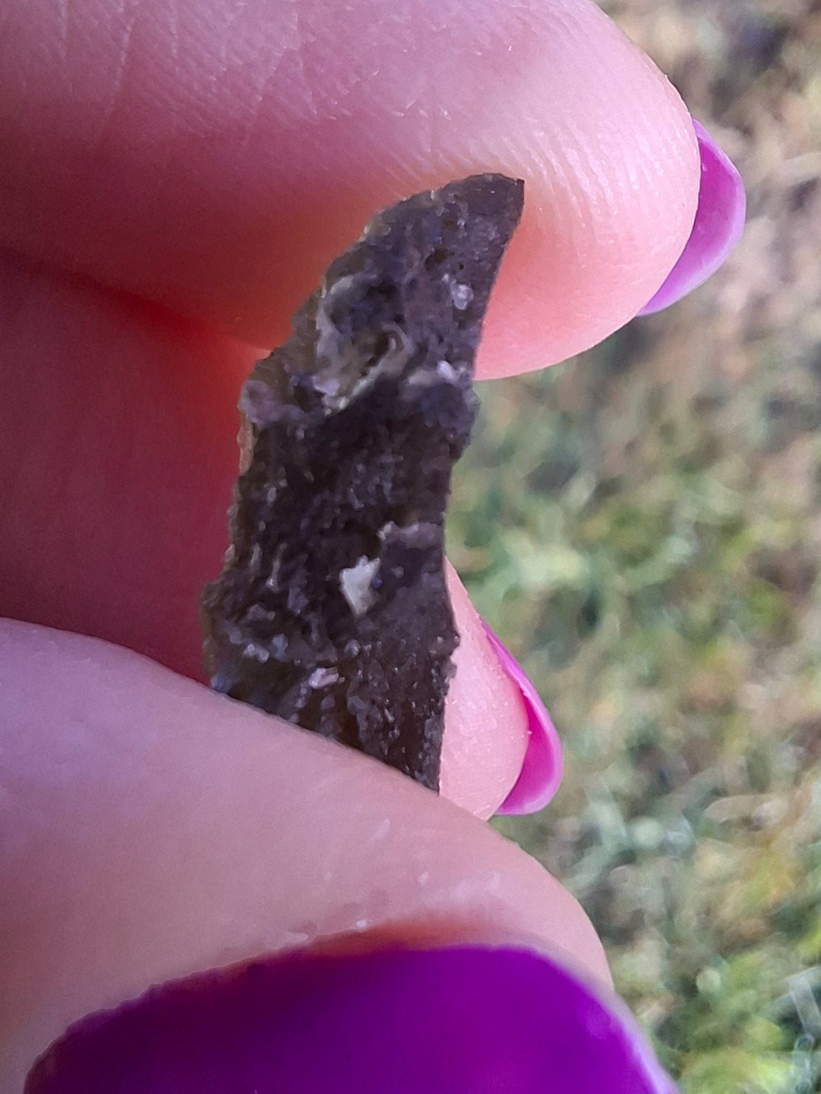 Moldavite Piece, 1.22g, Tektite (Ref: 1464)