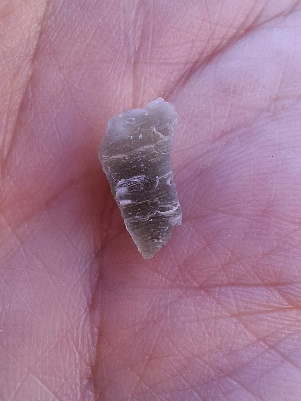 Moldavite Piece, SNOWFLAKE, FROSTED, BRUSNA, 0.32g, Tektite (Ref: 1505)