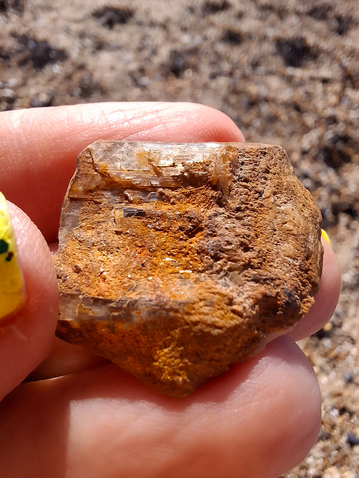 Diaspore (Zultanite), 8.80g, Crystal (Ref: DIS3)
