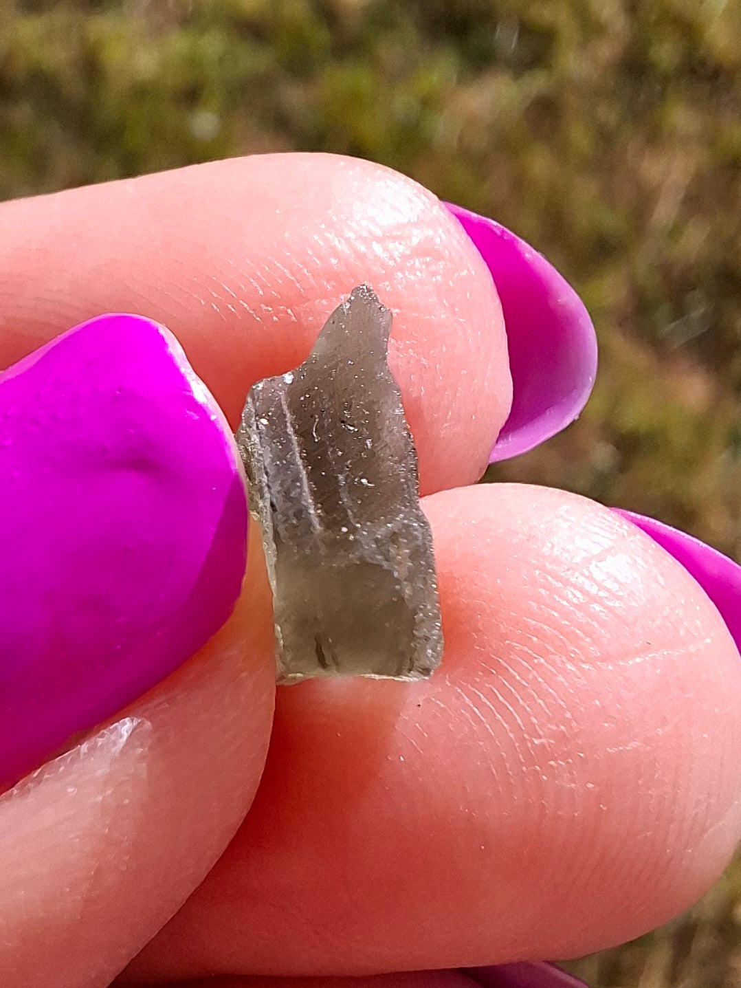 Moldavite Piece, 0.45g, Tektite (Ref: 1444)
