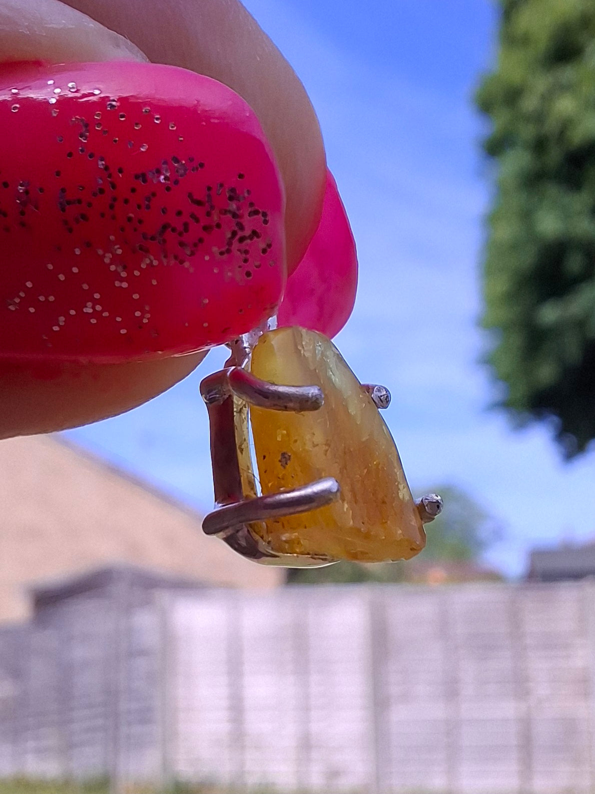 Baltic Amber Pendant, 925 Silver, Fossil (Ref: AP19)