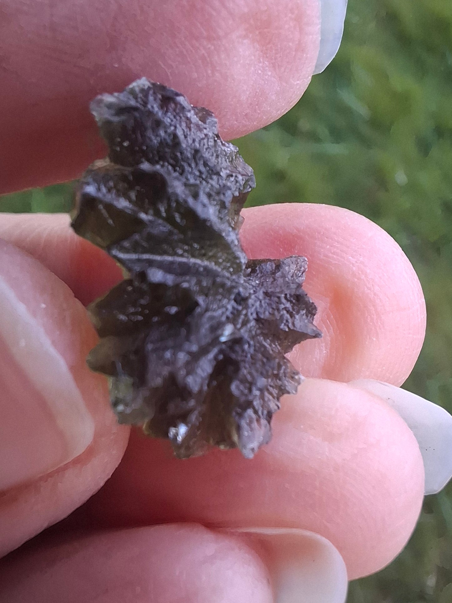 Moldavite Piece, JEZKOVNA BESEDNICE, 2.05g, Tektite (Ref: 1275)