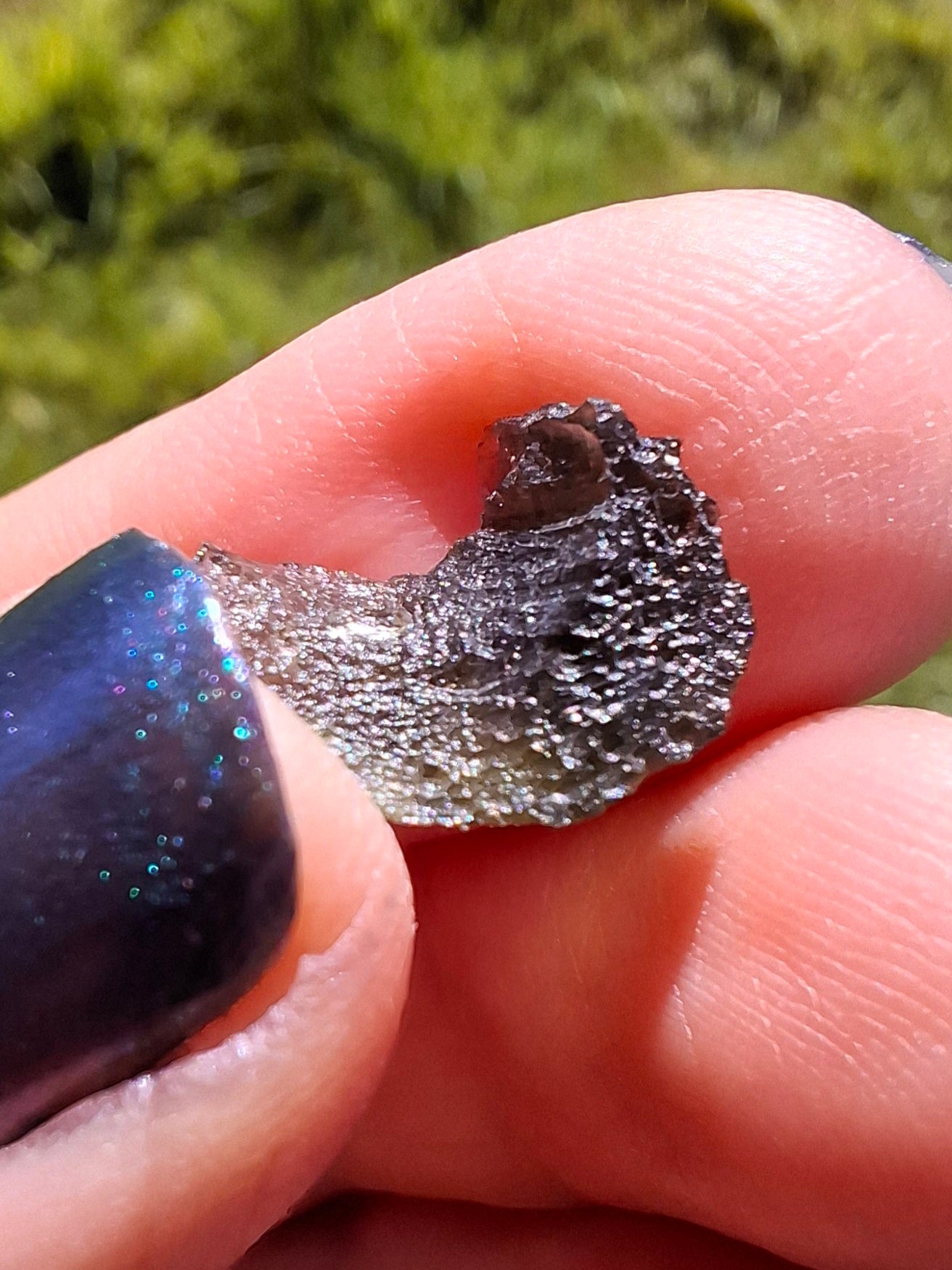 Moldavite Piece, 0.81g, Tektite (Ref: 1400)