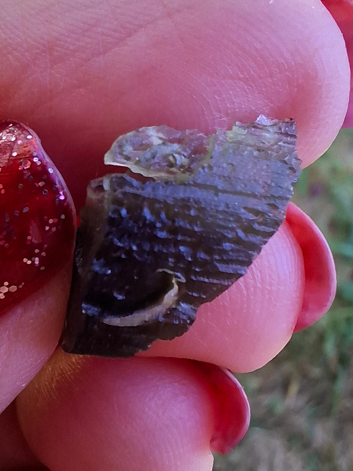 Moldavite Piece, 1.25g, Tektite (Ref: 1470)