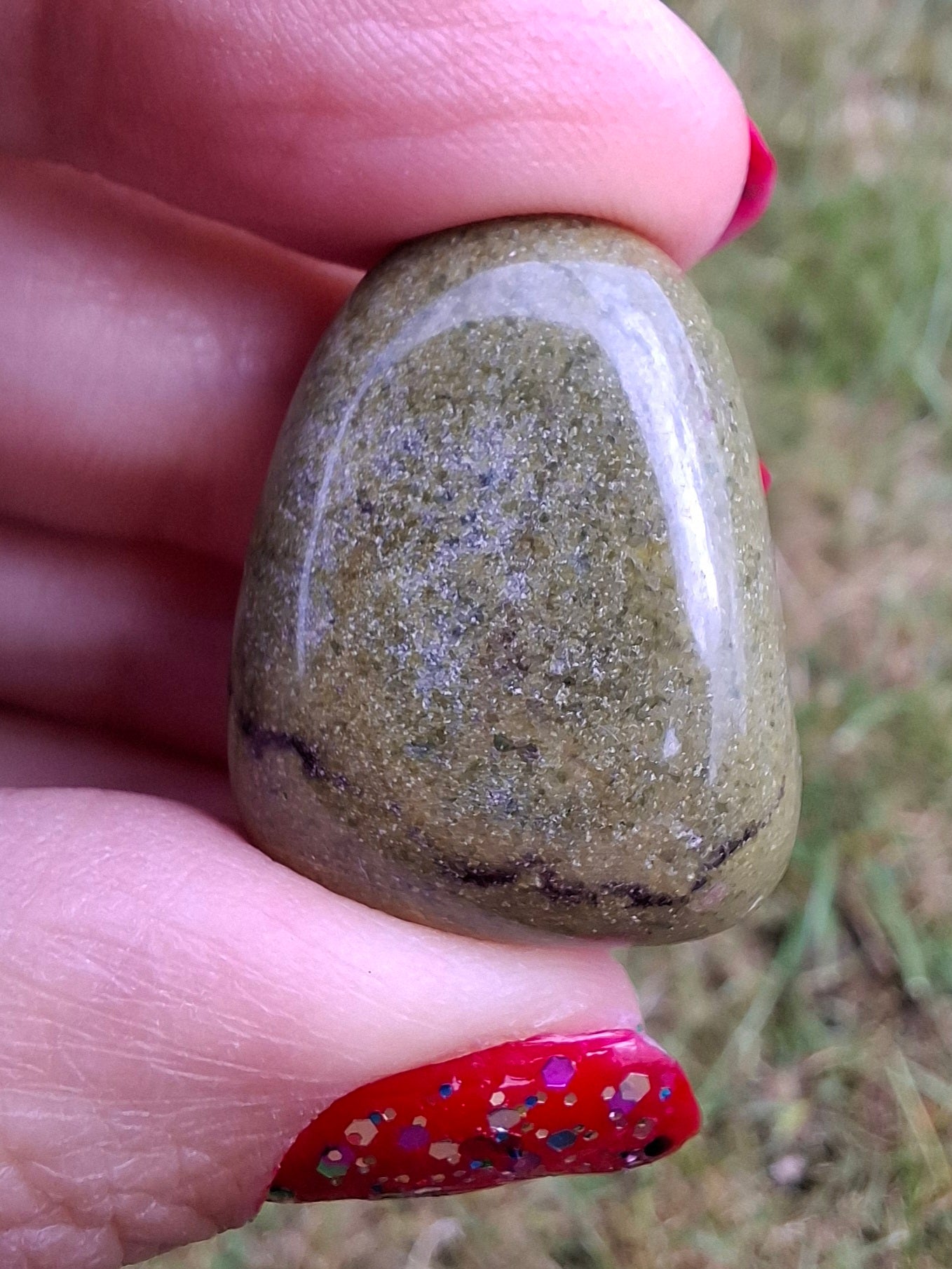 Dragons Blood Jasper, Tumble Stone, Crystal (T111)