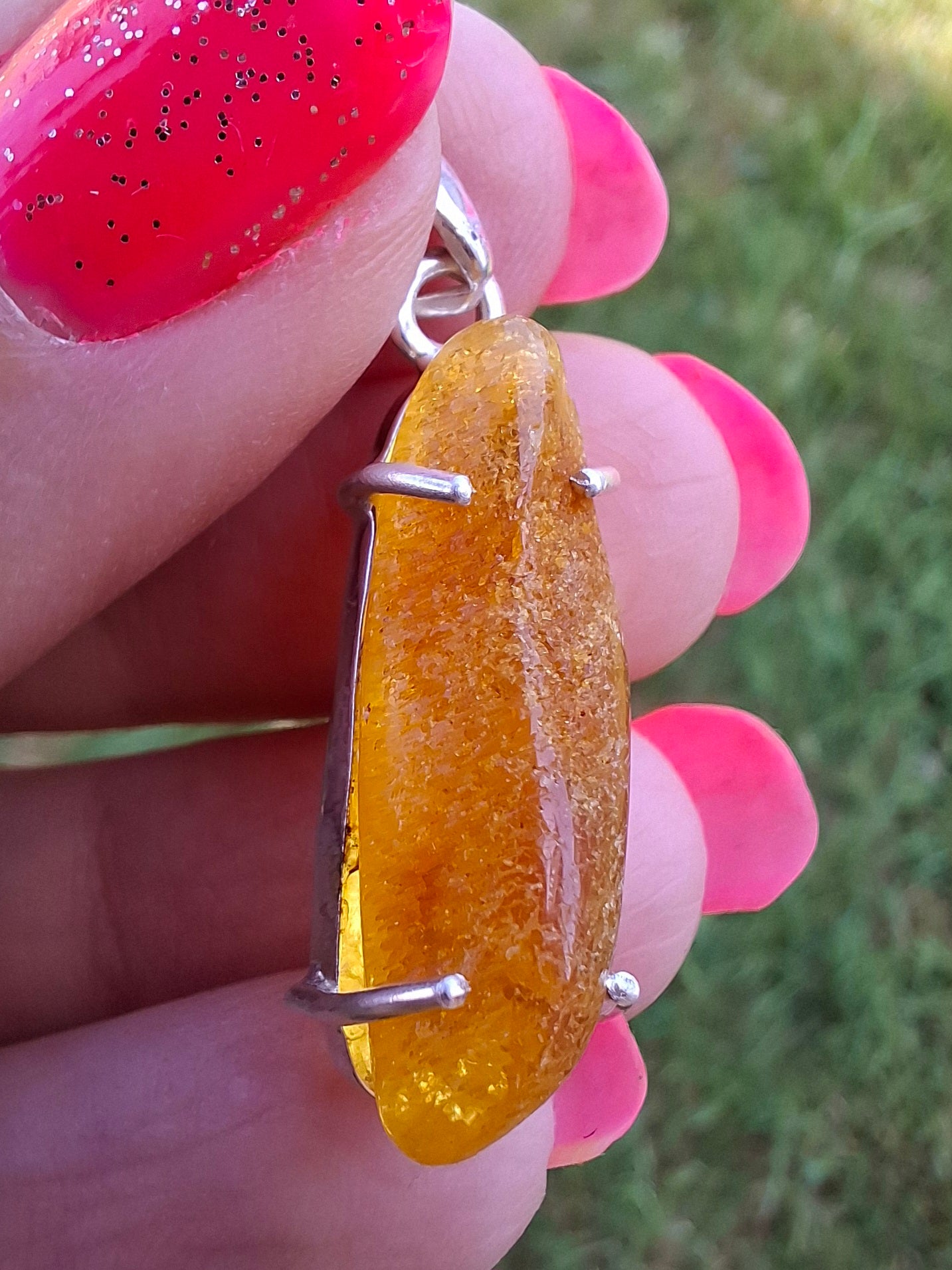 Baltic Amber Pendant, 925 Silver, Fossil (Ref: AP9)