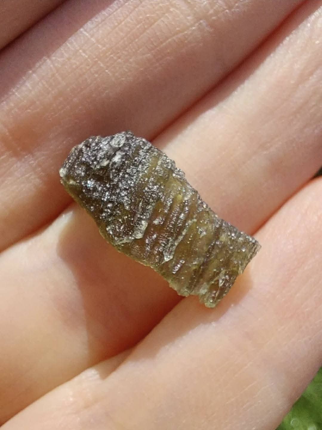 Moldavite Piece, 0.90g, Tektite (Ref: 918)