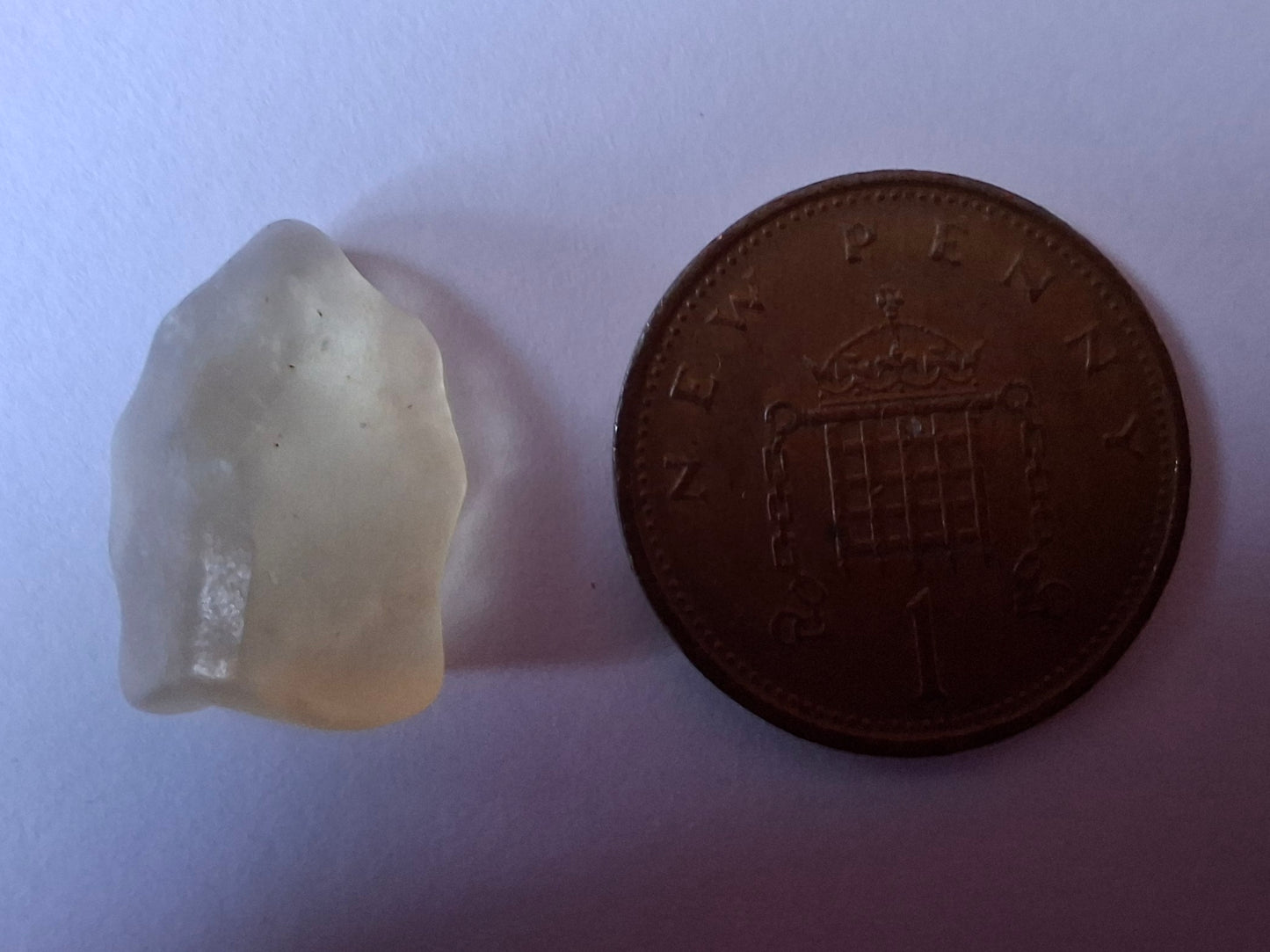 Libyan Desert Glass small Piece, 1.55g, Tektite (Ref: L1347)