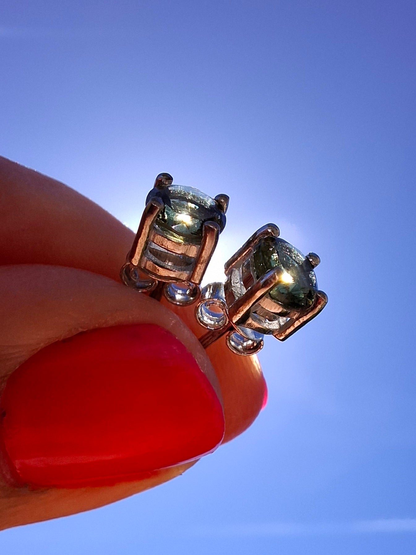 Moldavite (faceted) 5mm STUD EARRINGS, 925 Silver, Tektite (Ref: Pair44)