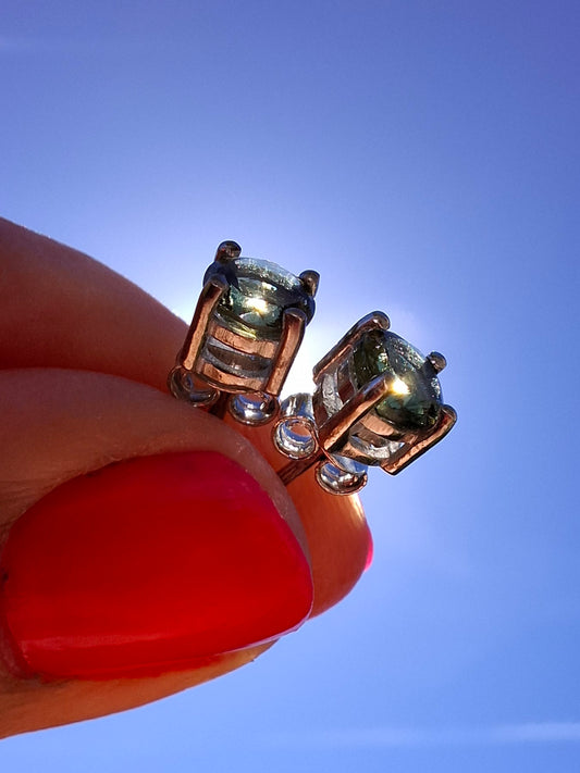 Moldavite (faceted) 5mm STUD EARRINGS, 925 Silver, Tektite (Ref: Pair44)