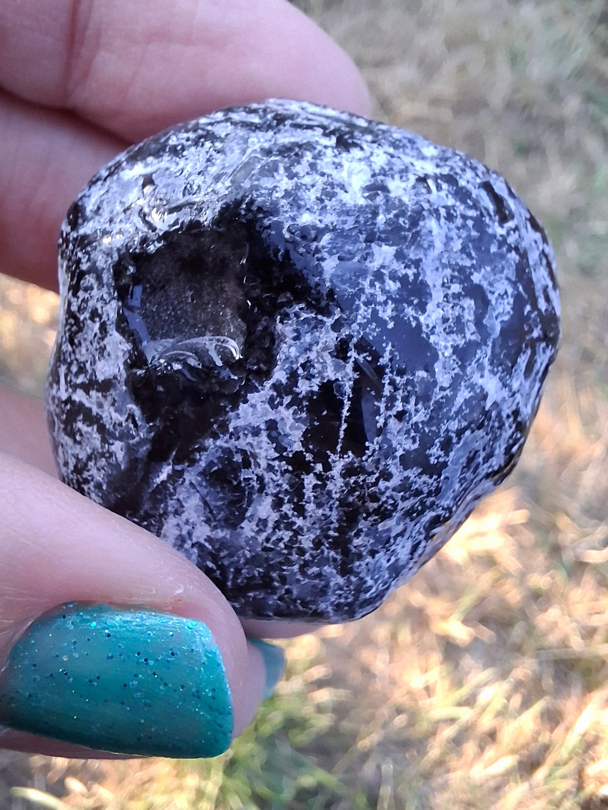 Apache Tear, Crystal (Ref: ApT3)