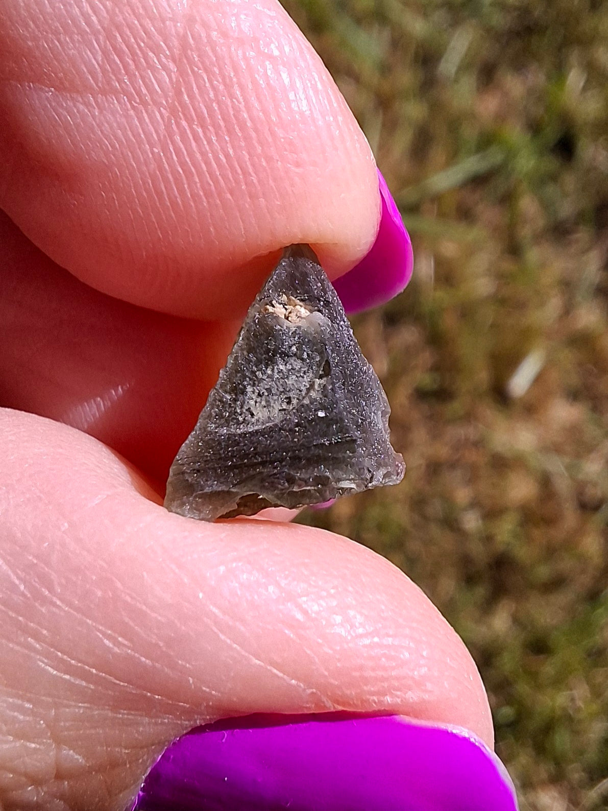 Moldavite Piece, 0.85g, Tektite (Ref: 1462)