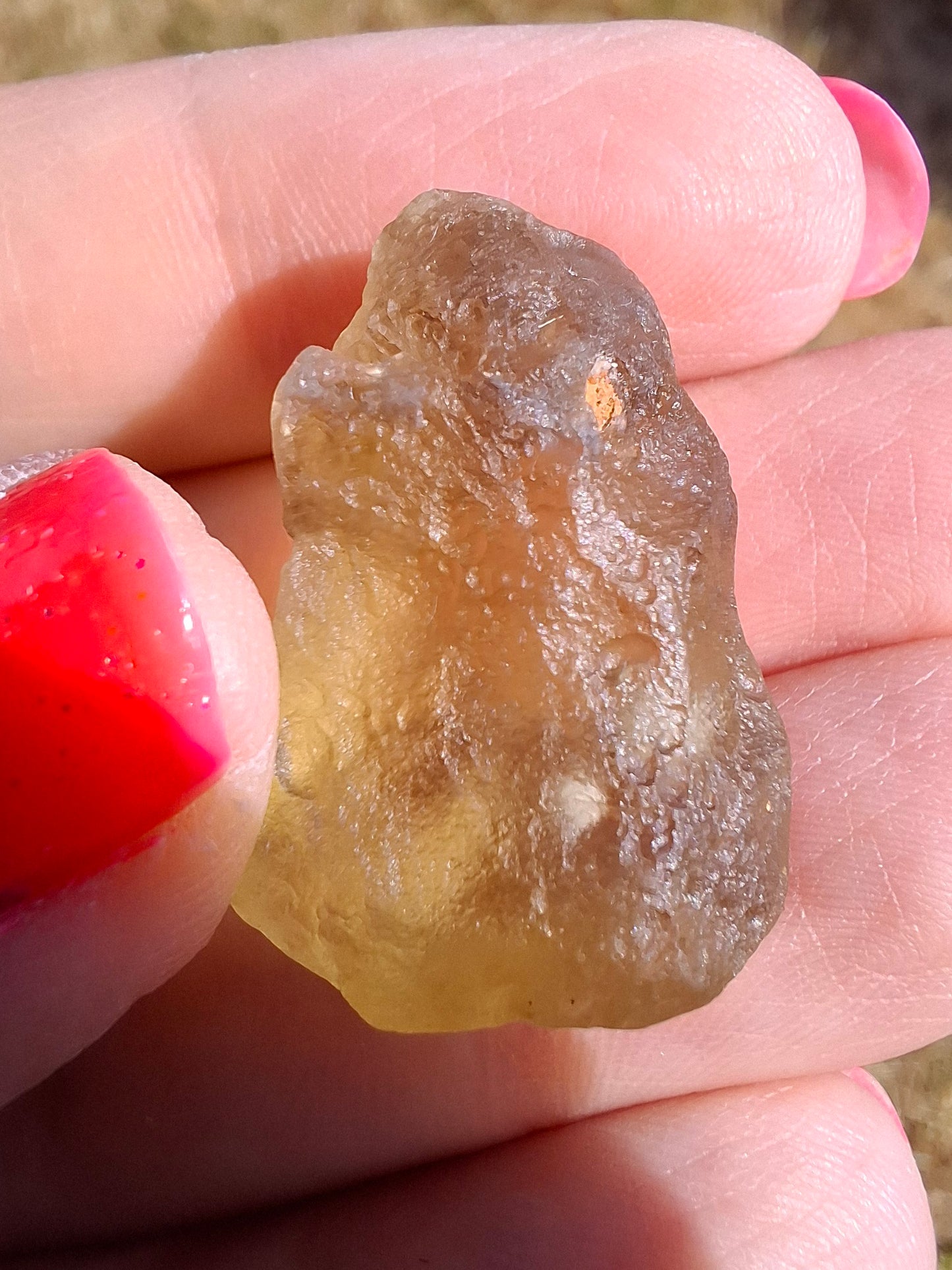 Libyan Desert Glass (darker) Piece, 7.32g, Tektite (Ref: L1369)