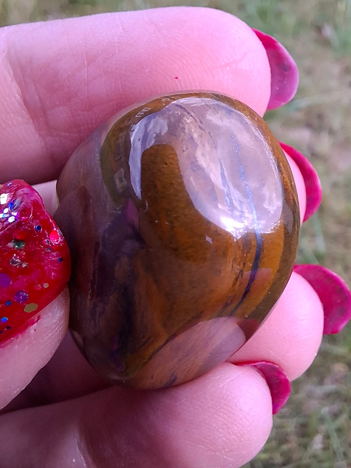 Tigers Eye, Tumble Stone, Crystal (Ref: T131)
