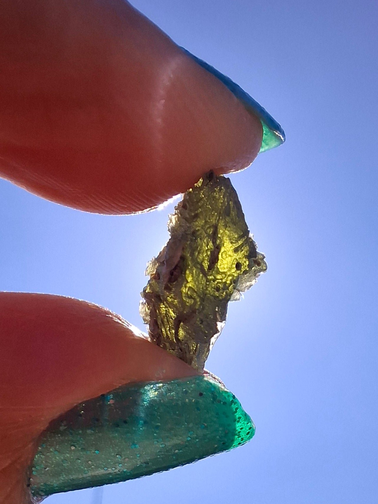 Moldavite Piece, 1.07g, Tektite (Ref: 1422)