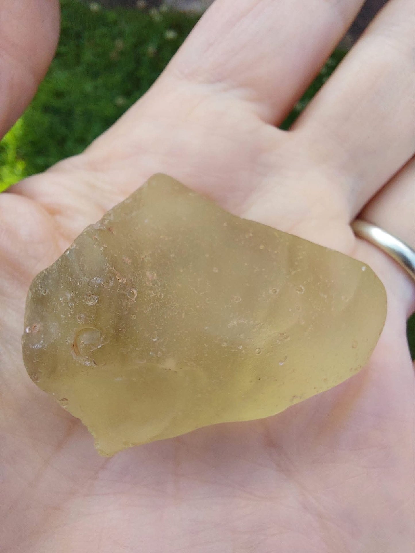 Libyan Desert Glass Piece, 29.87g, Tektite (Ref: LE238)