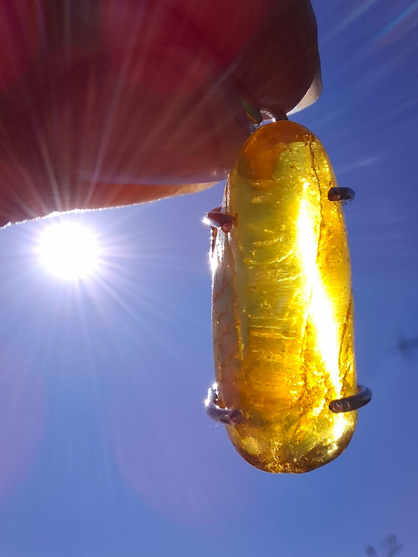 Baltic Amber Pendant, 925 Silver, Fossil (Ref: AP13)