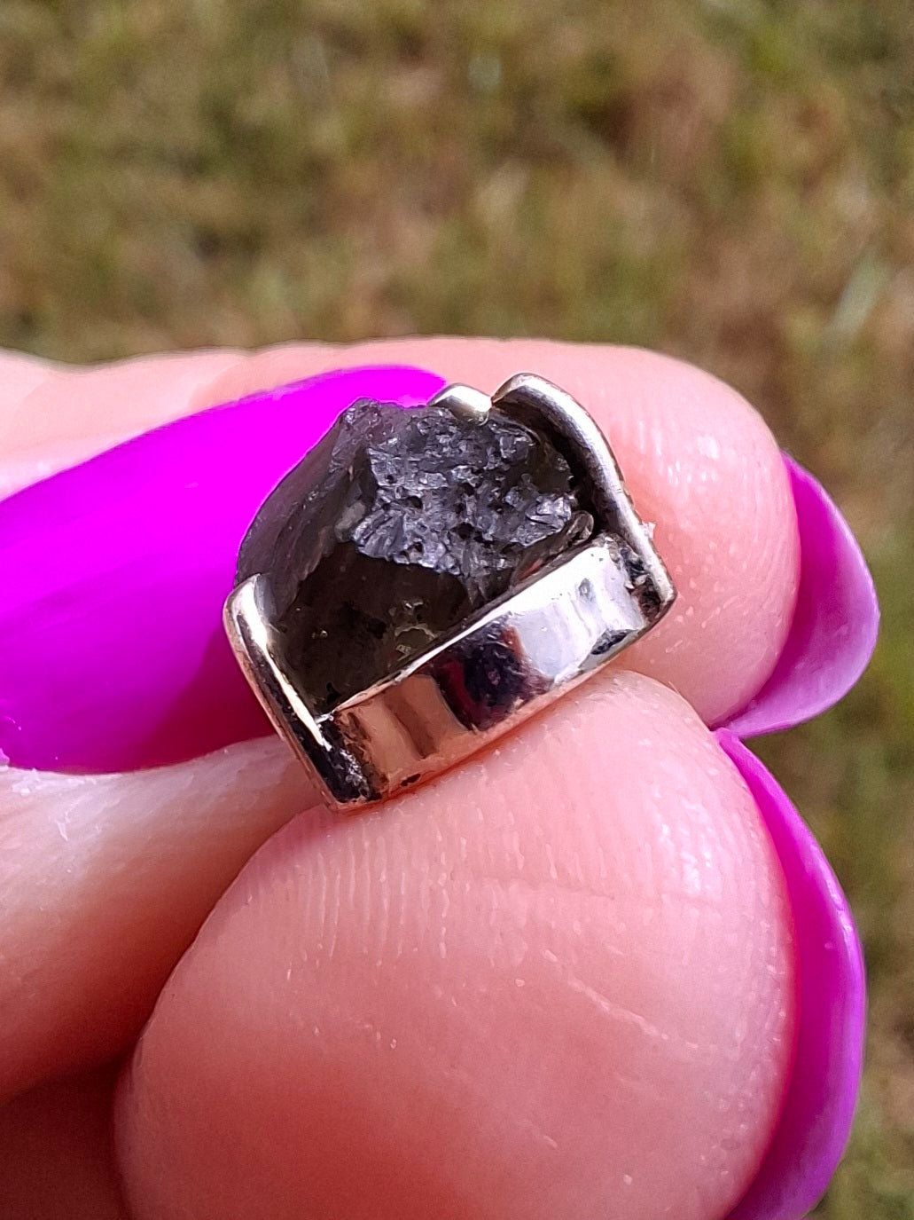 Moldavite Claw Pendant, 925 Silver, Tektite (Ref: P23)
