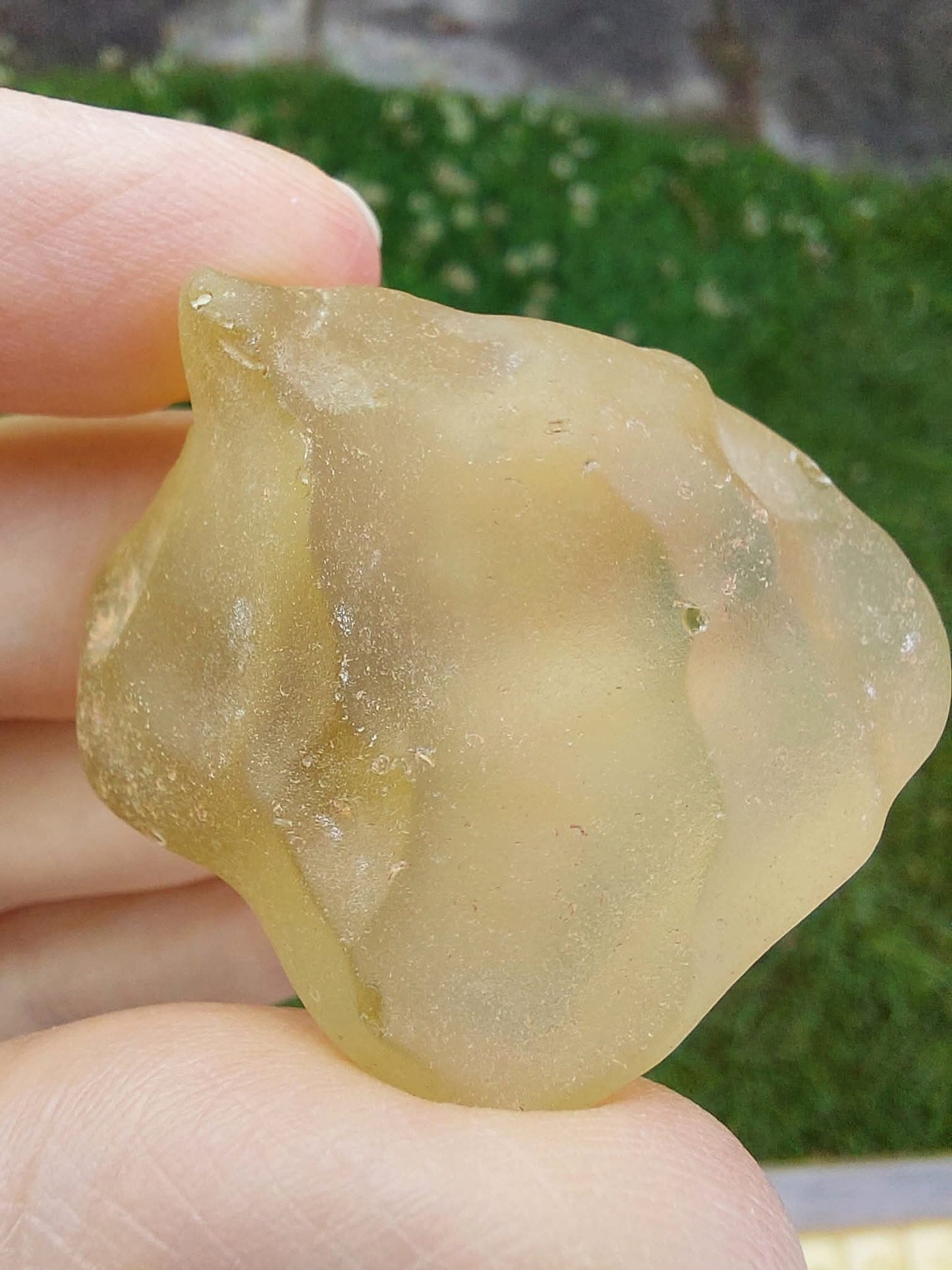 Libyan Desert Glass Piece, 29.87g, Tektite (Ref: LE238)