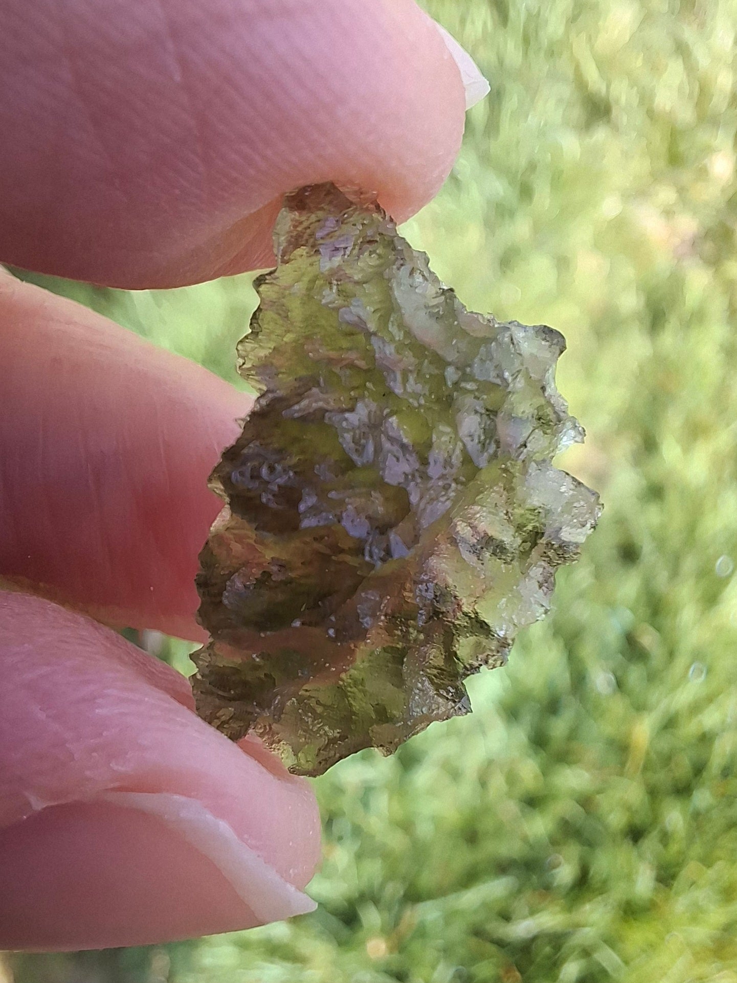 Moldavite Piece, JEZKOVNA BESEDNICE, 1.32g, Tektite (Ref: 1280)