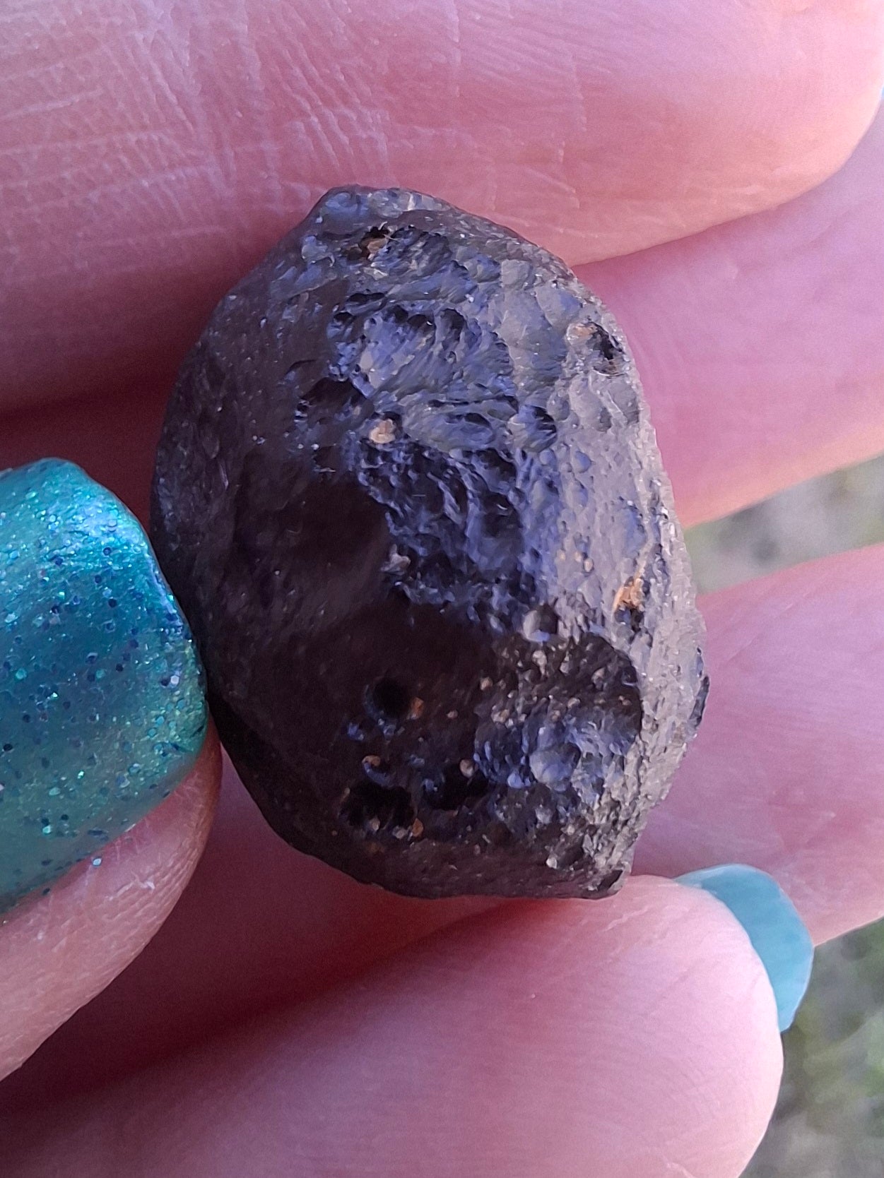 Philippinite (Rizalite), 10.64g, Tektite