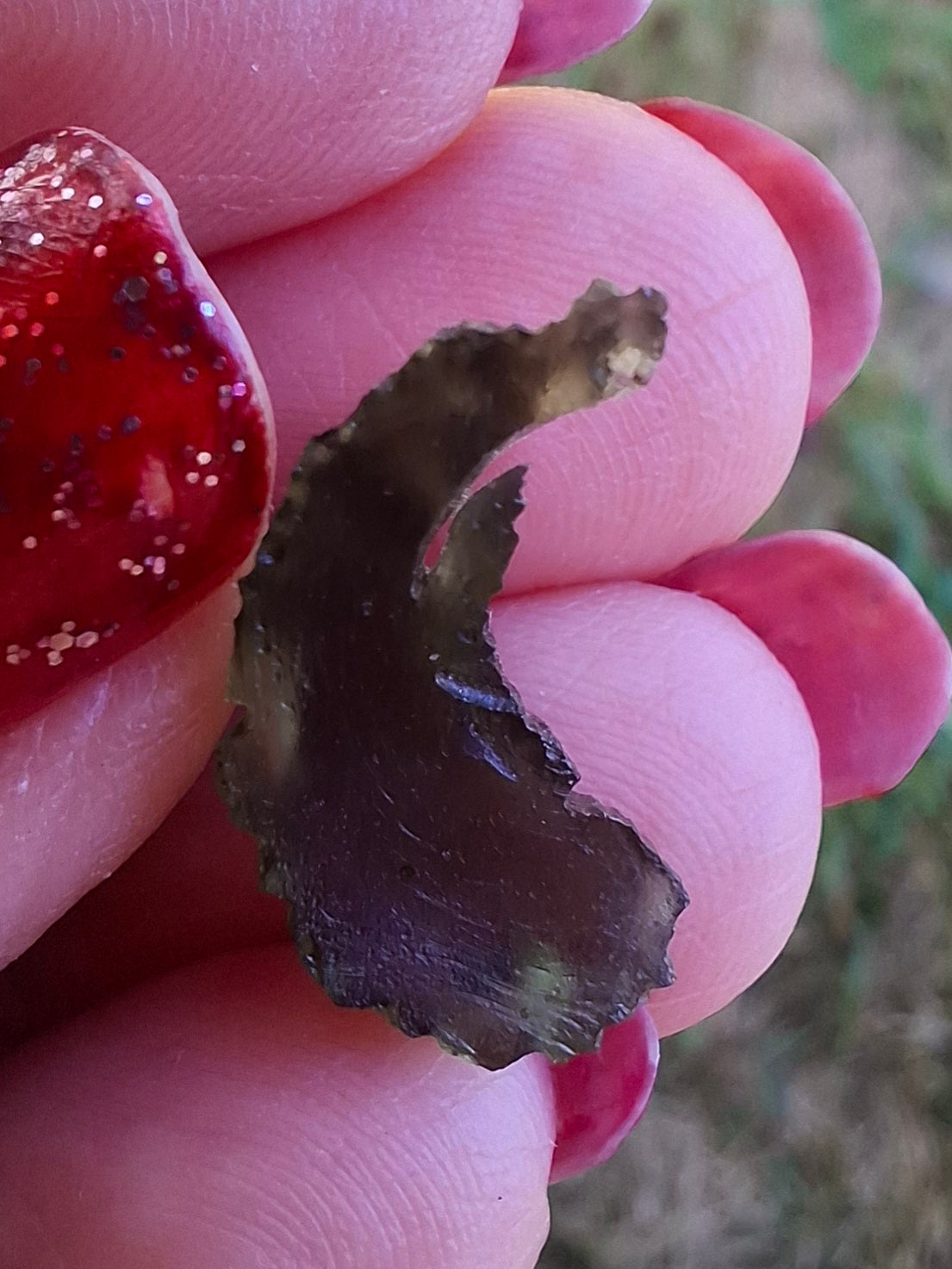 Moldavite Piece, 1.25g, Tektite (Ref: 1470)