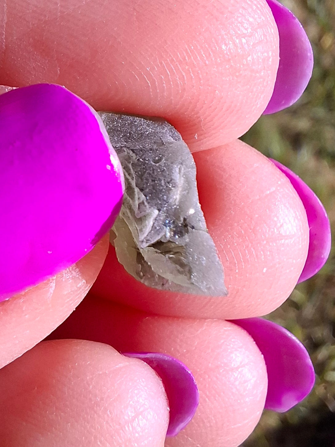 Moldavite Piece, 0.91g, Tektite (Ref: 1460)