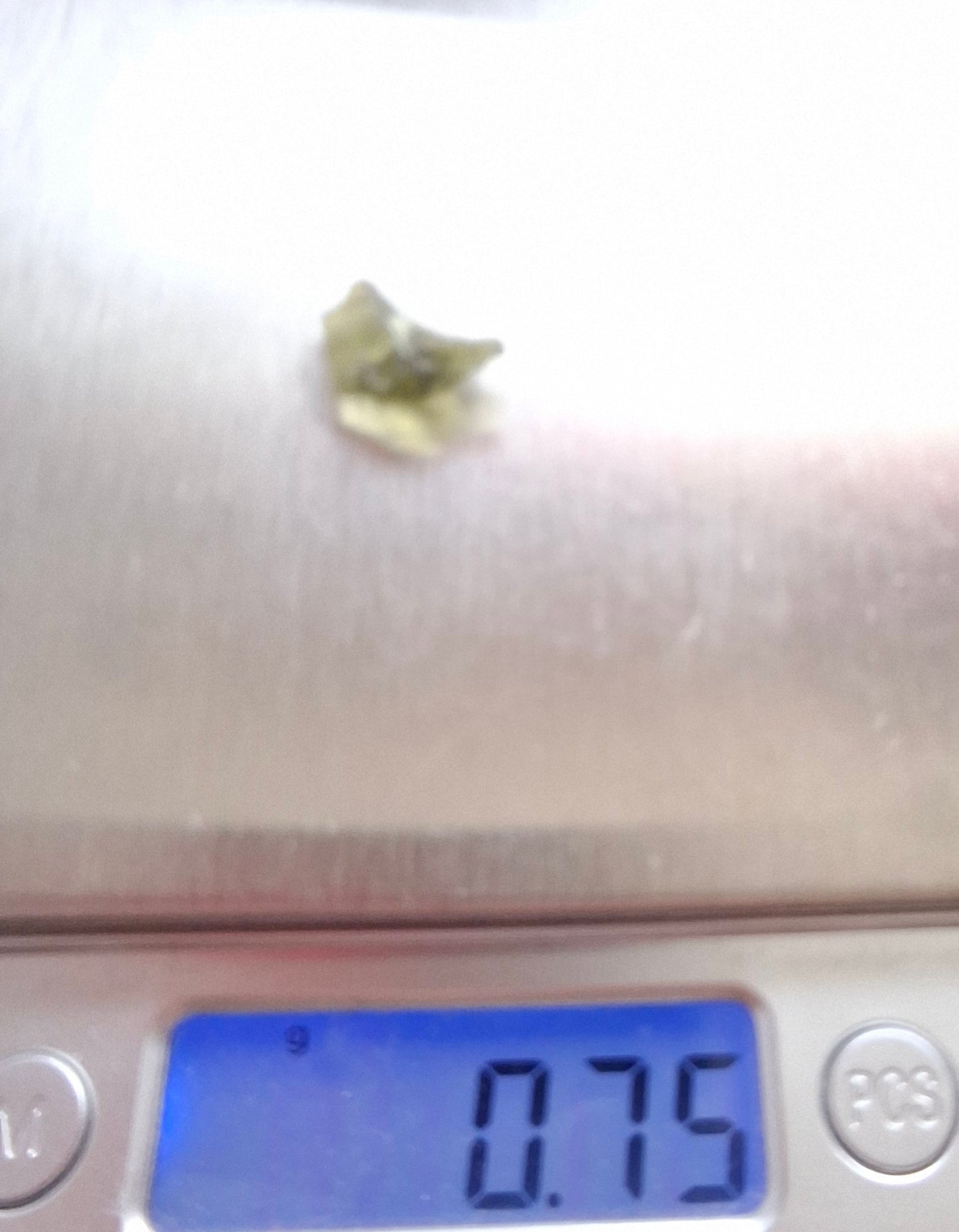 DRILLED, Moldavite Piece, 0.75g, Tektite (Ref: D23)