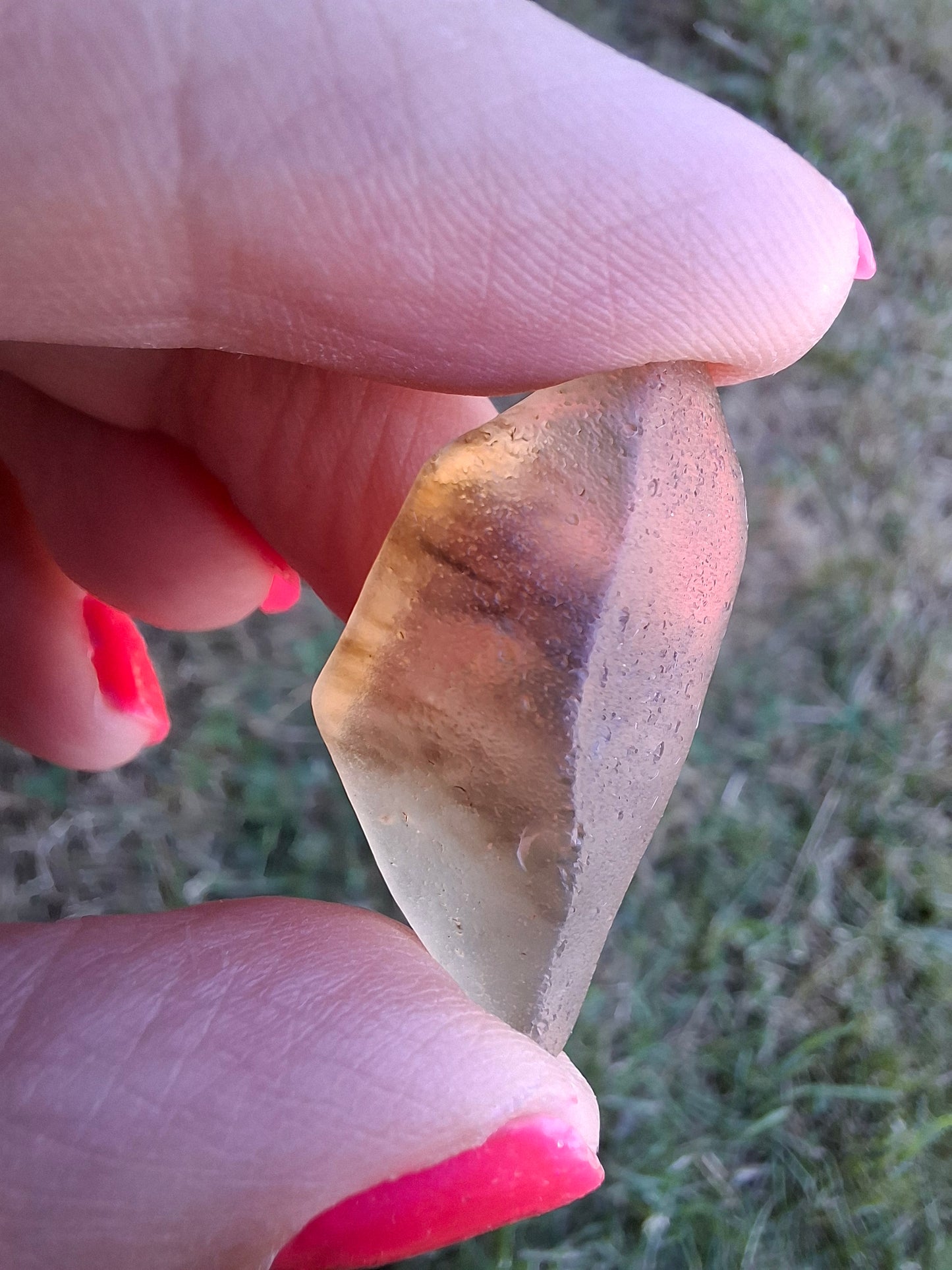 Libyan Desert Glass (darker) Piece, 7.38g, Tektite (Ref: L1375)