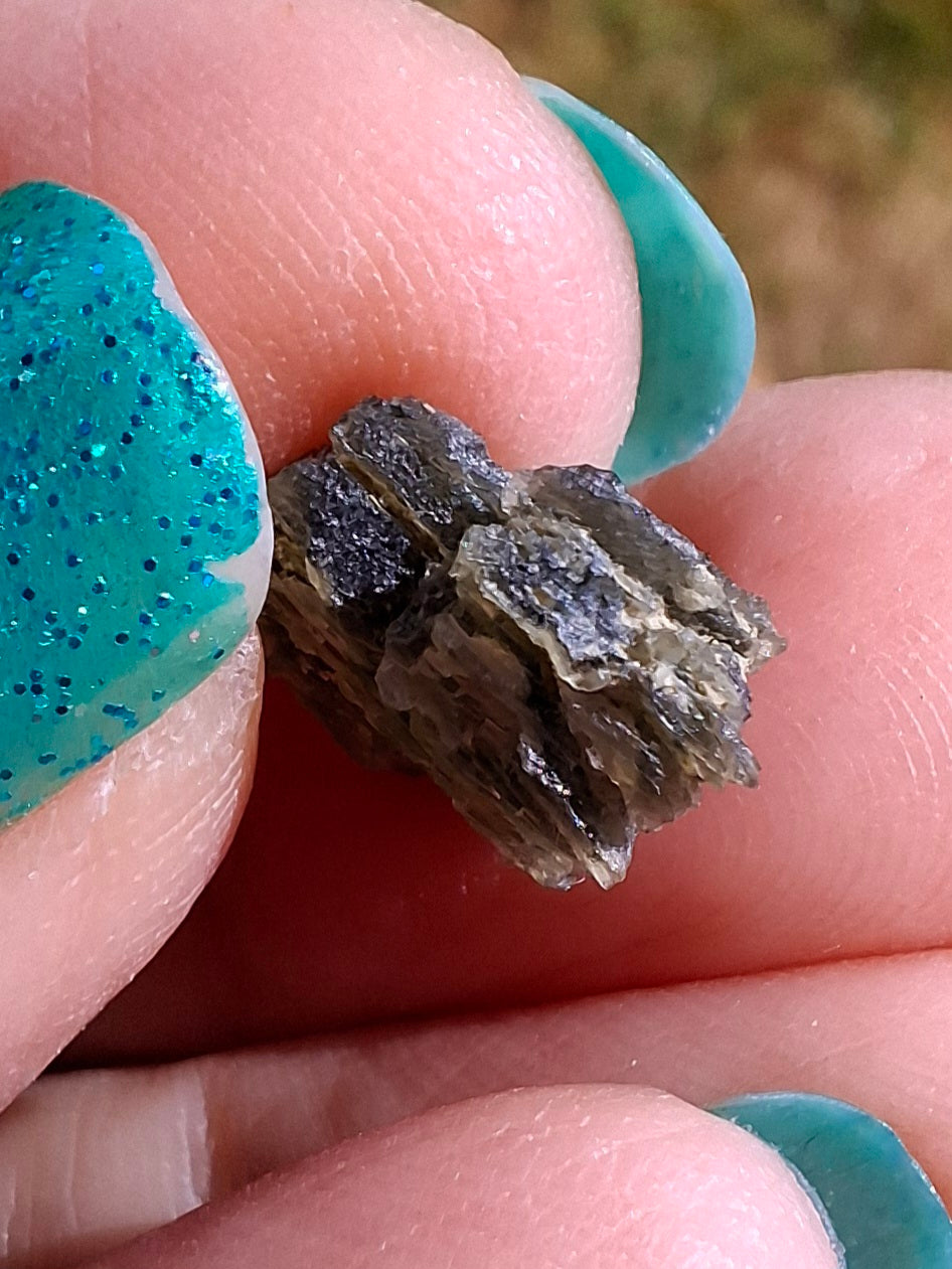 Moldavite Piece, 1.07g, Tektite (Ref: 1422)