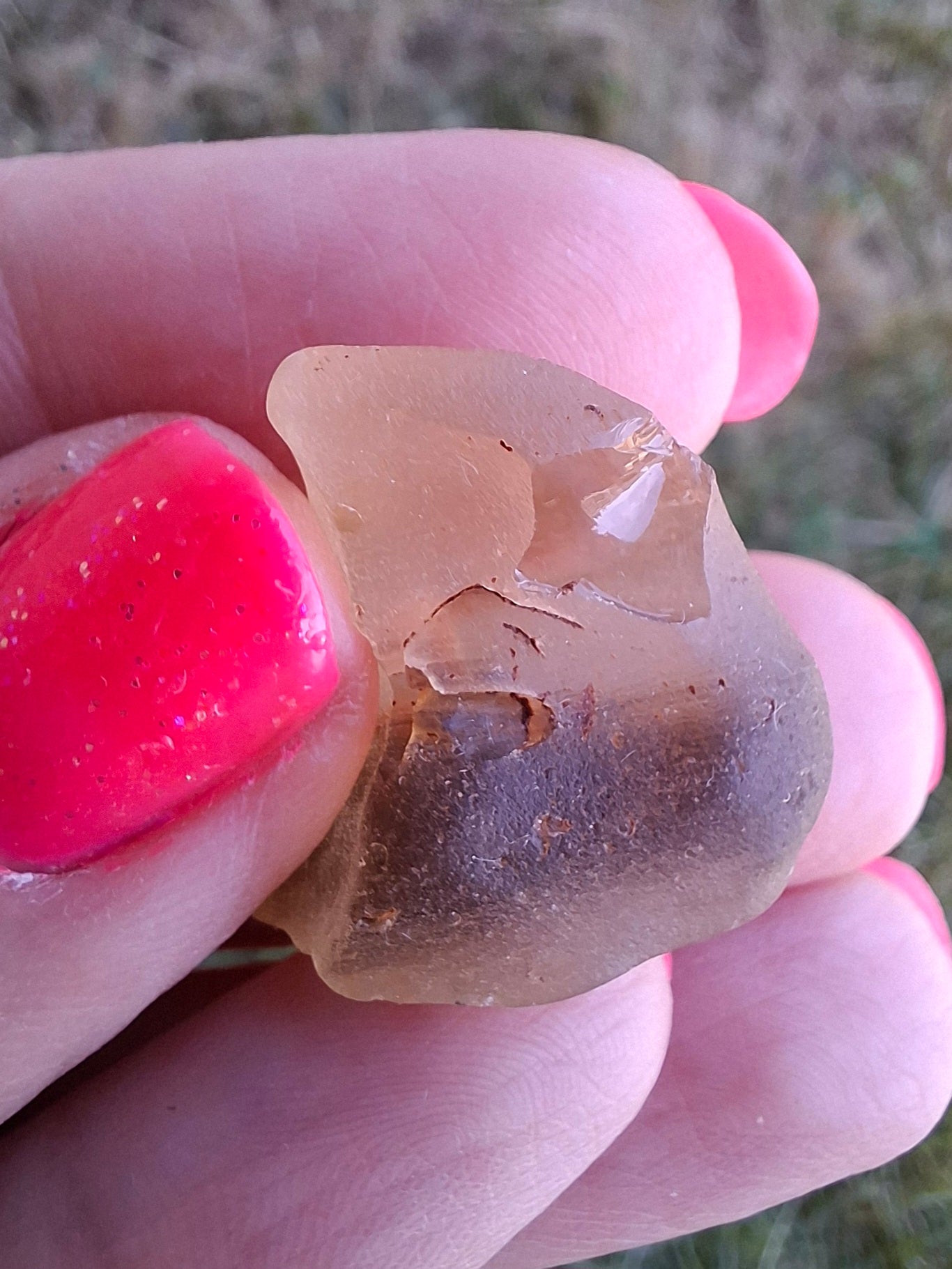 Libyan Desert Glass (darker) Piece, 7.00g, Tektite (Ref: L1373)