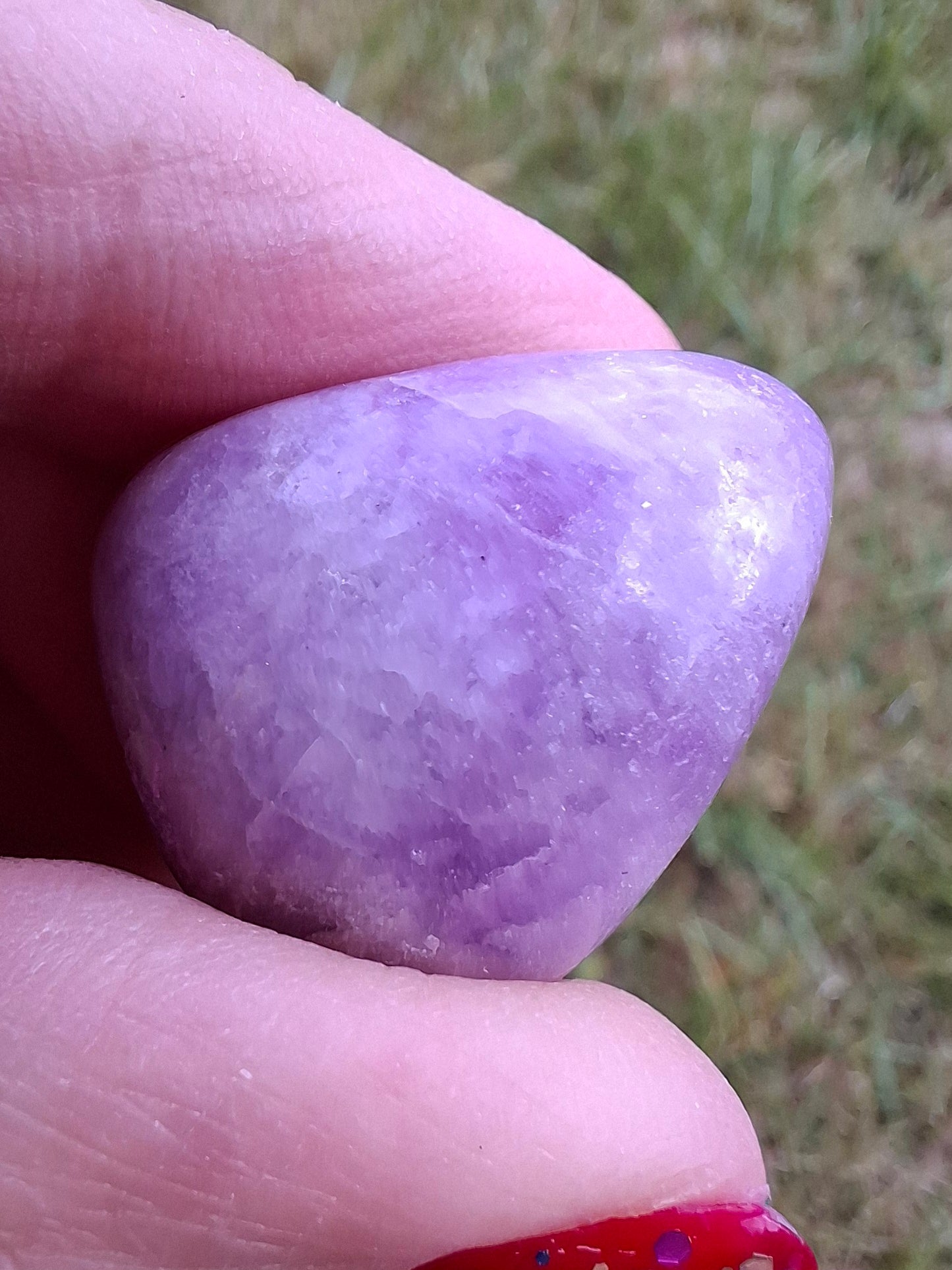 Lepidolite, Tumble Stone, Crystal (Ref: T118)
