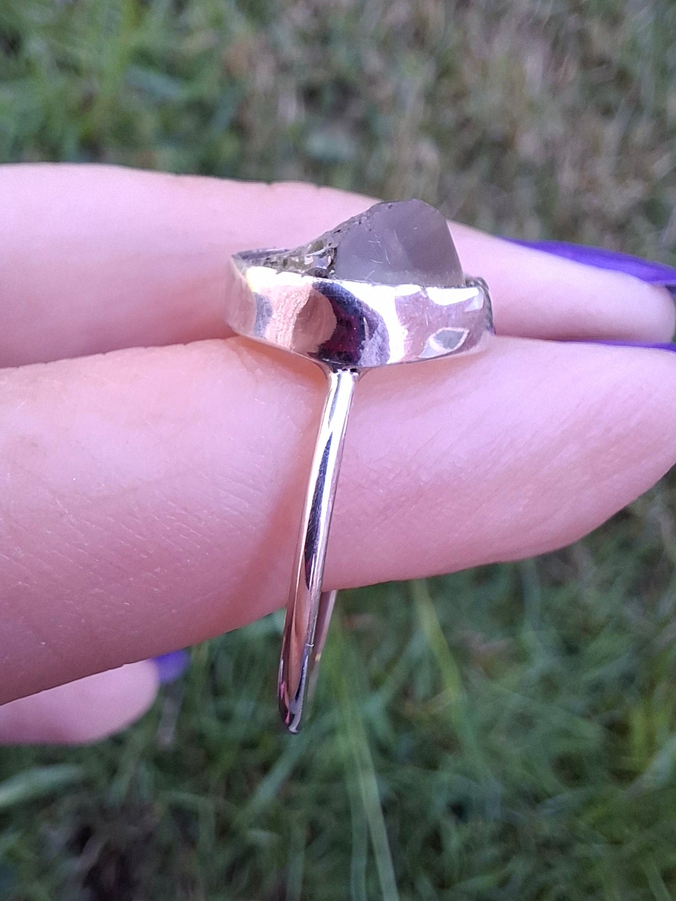 Libyan Desert Glass Ring, size large R/small S, 925 Silver, Tektite (Ref: LR42)