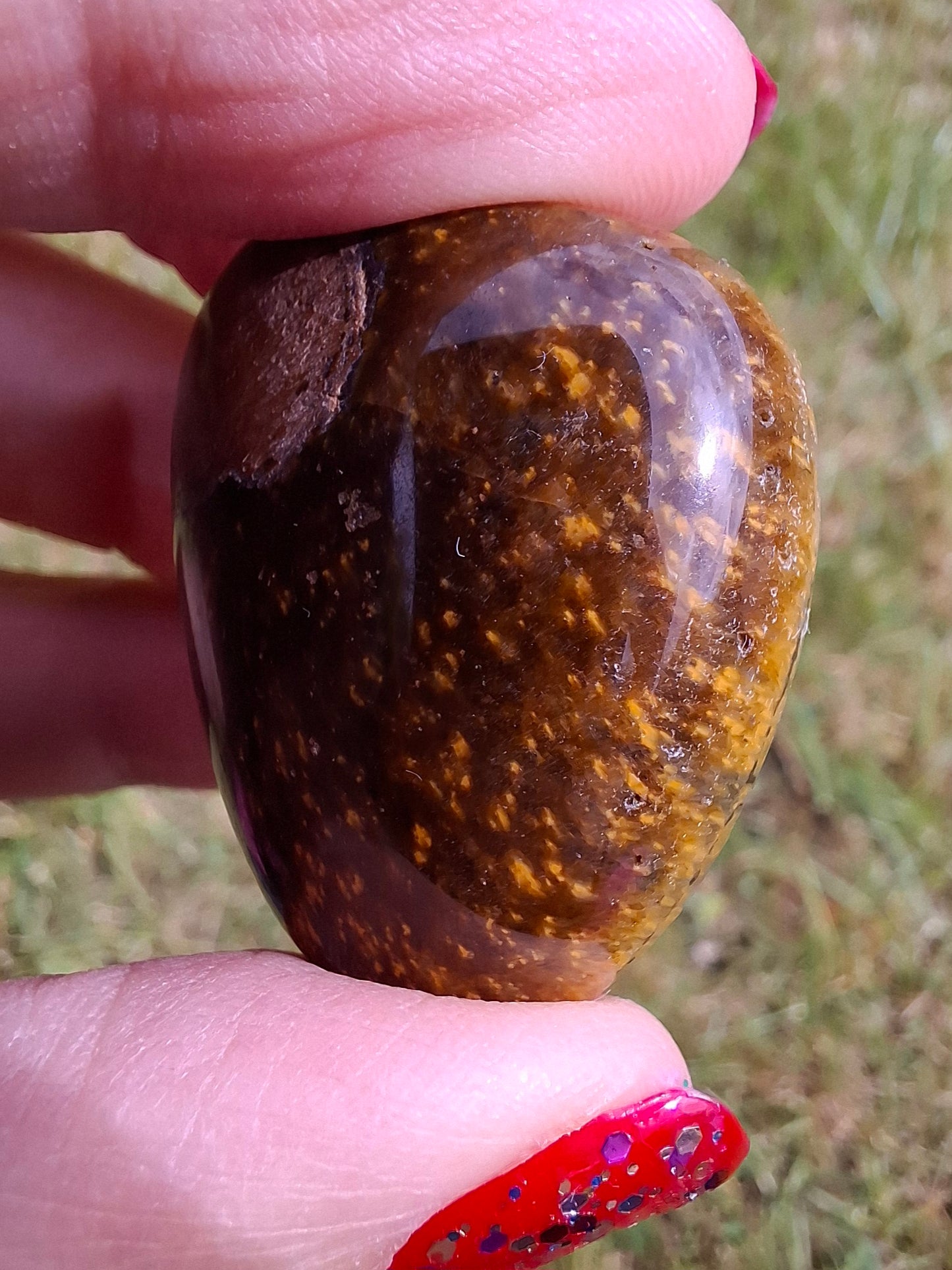 Tigers Eye, Tumble Stone, Crystal (Ref: T129)