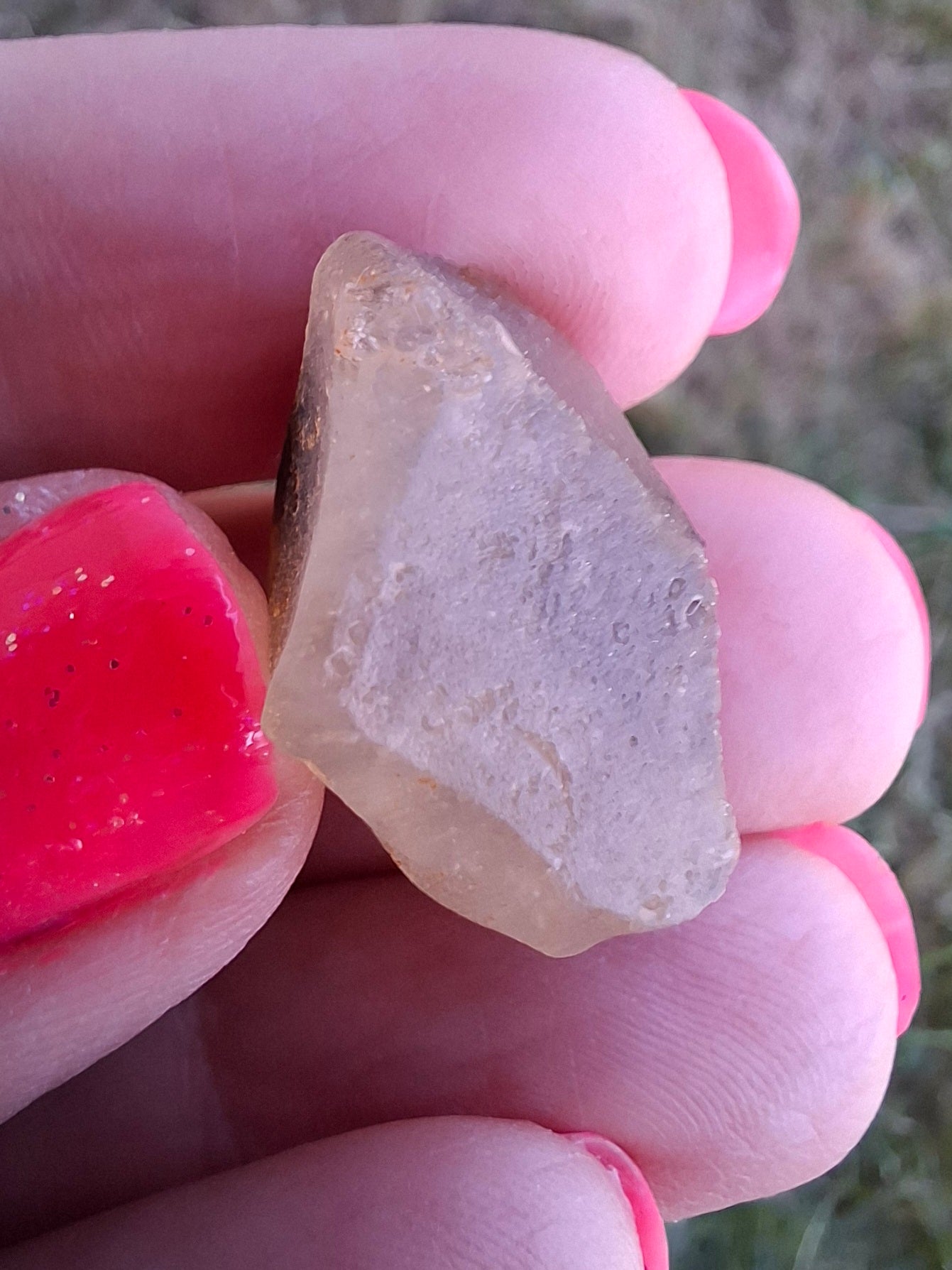 Libyan Desert Glass (darker) Piece, 4.70g, Tektite (Ref: L1372)