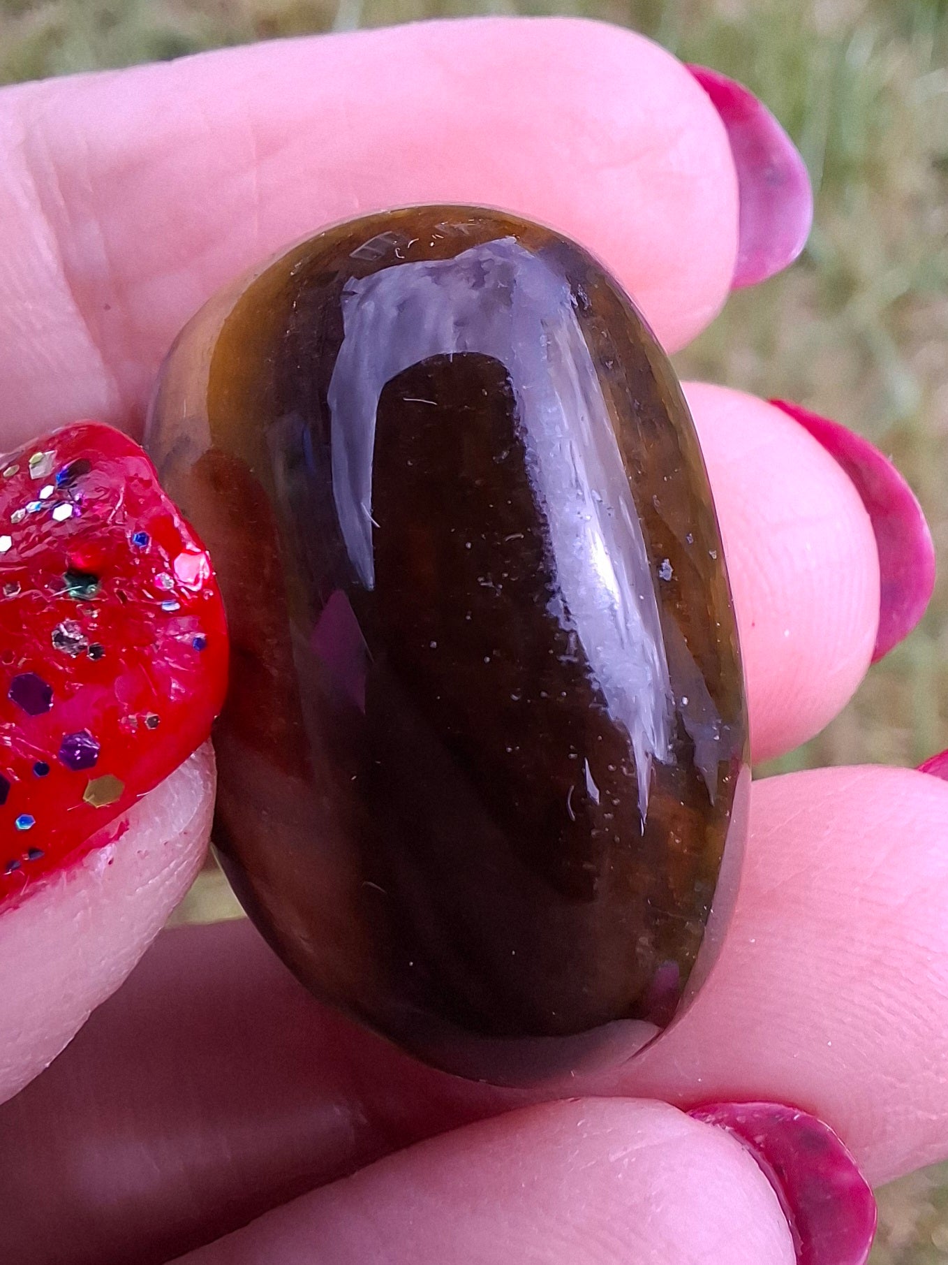 Tigers Eye, Tumble Stone, Crystal (Ref: T135)